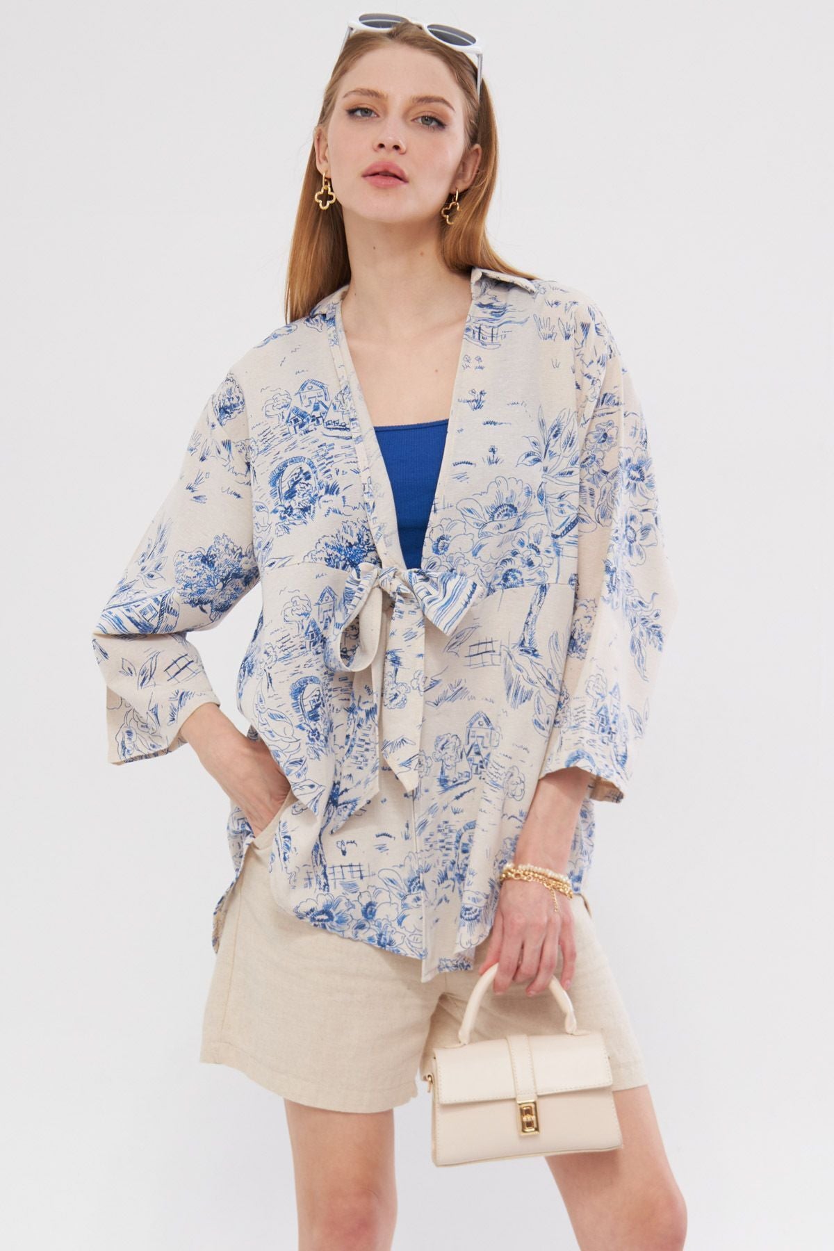 Female Blue Patterned Linen-looking front-binding kimono shirt ARM-24Y001079