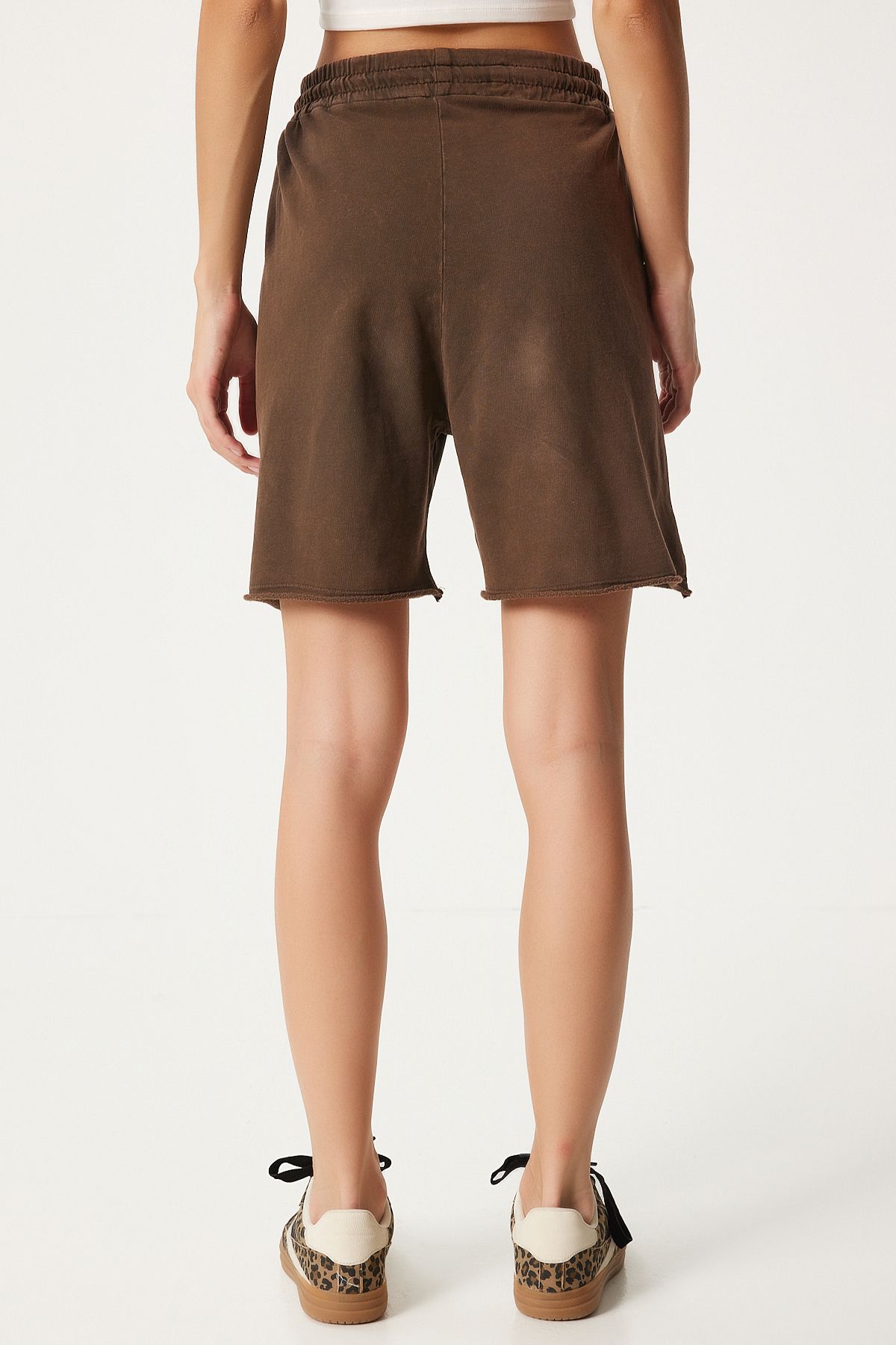 Women's Brown Washing Knitting Service Short HW00012