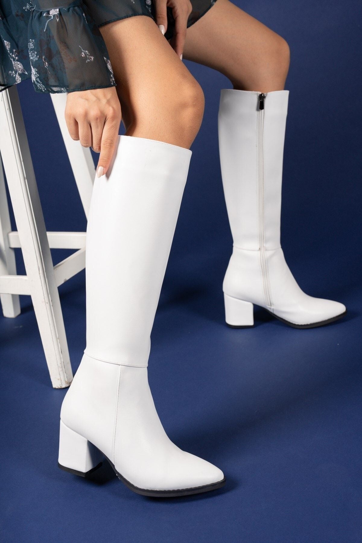 White Skin Woman Boots 0012816S