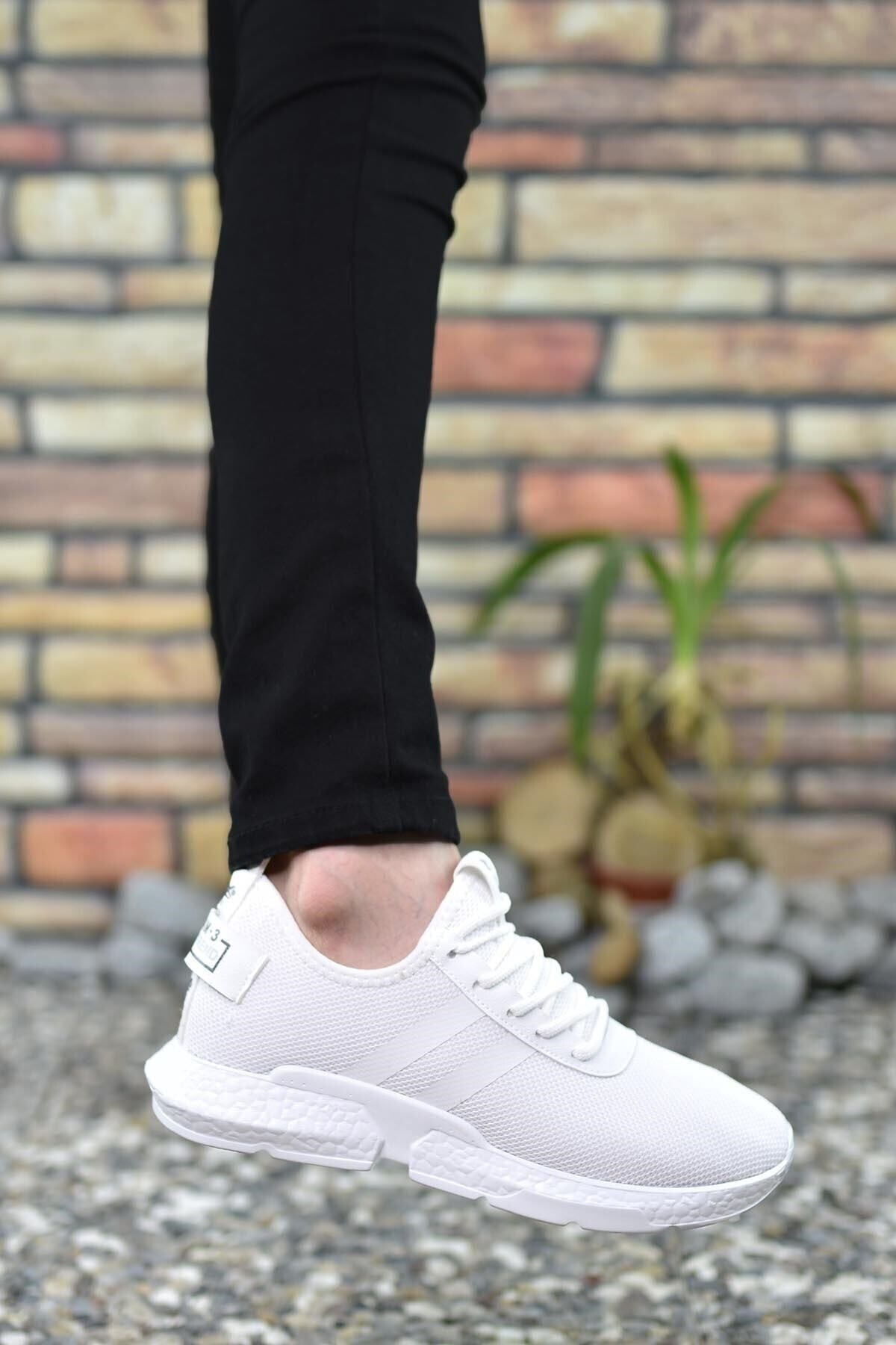 Men's White Sneaker 00122051