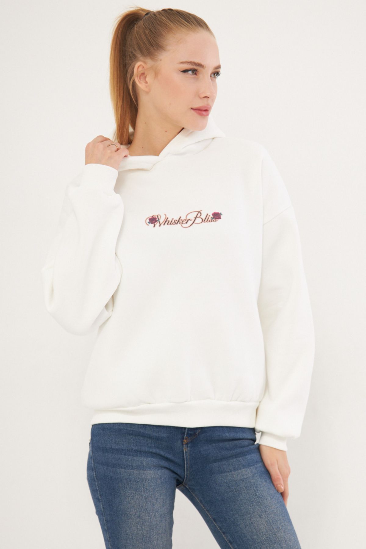 Woman White Hooded Stered Sweatshirt ARM-25K001046