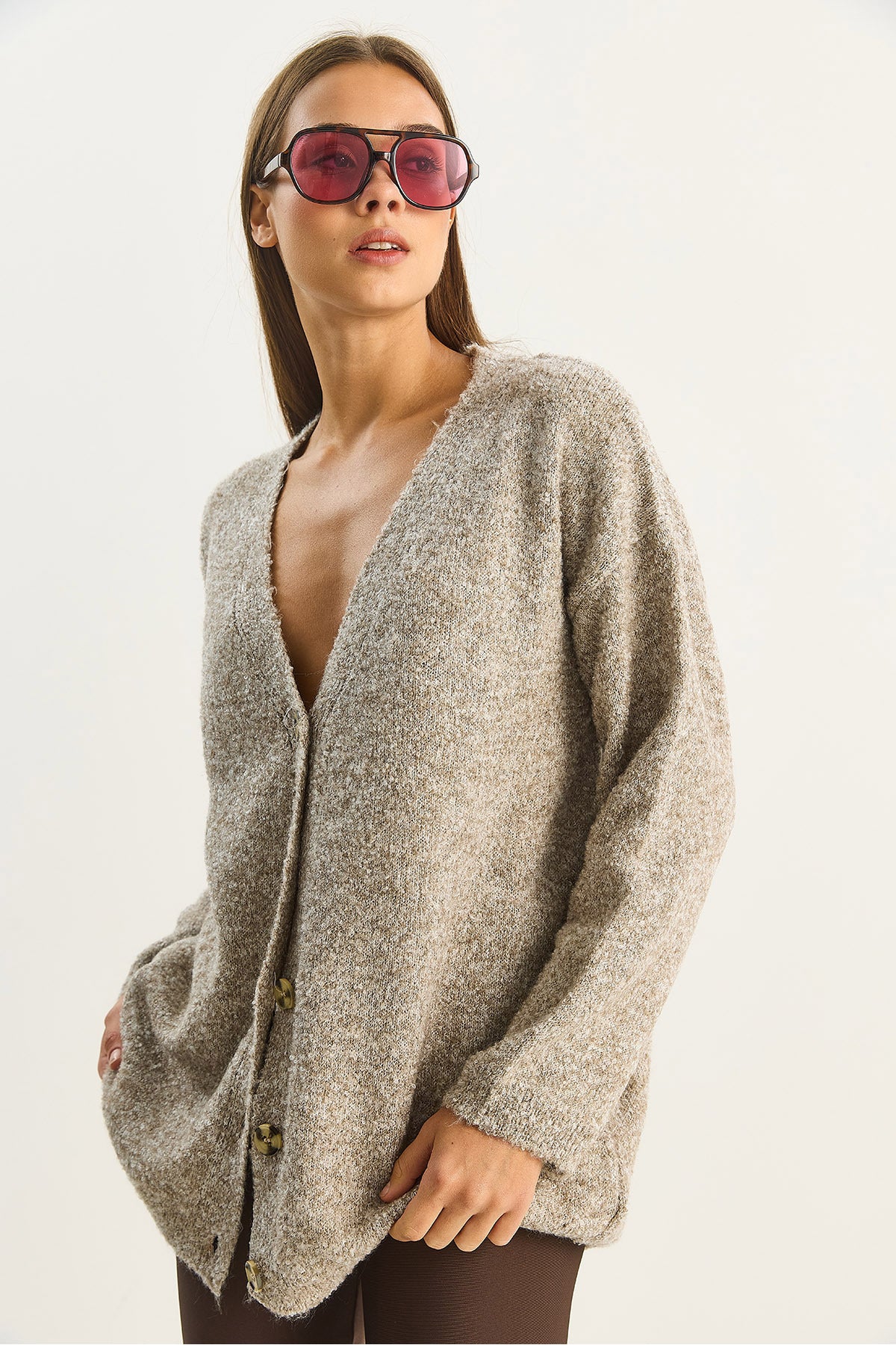 Women's V-Neck Oversize Boucle Carmen Knitwear Cardigan 2433 60283679