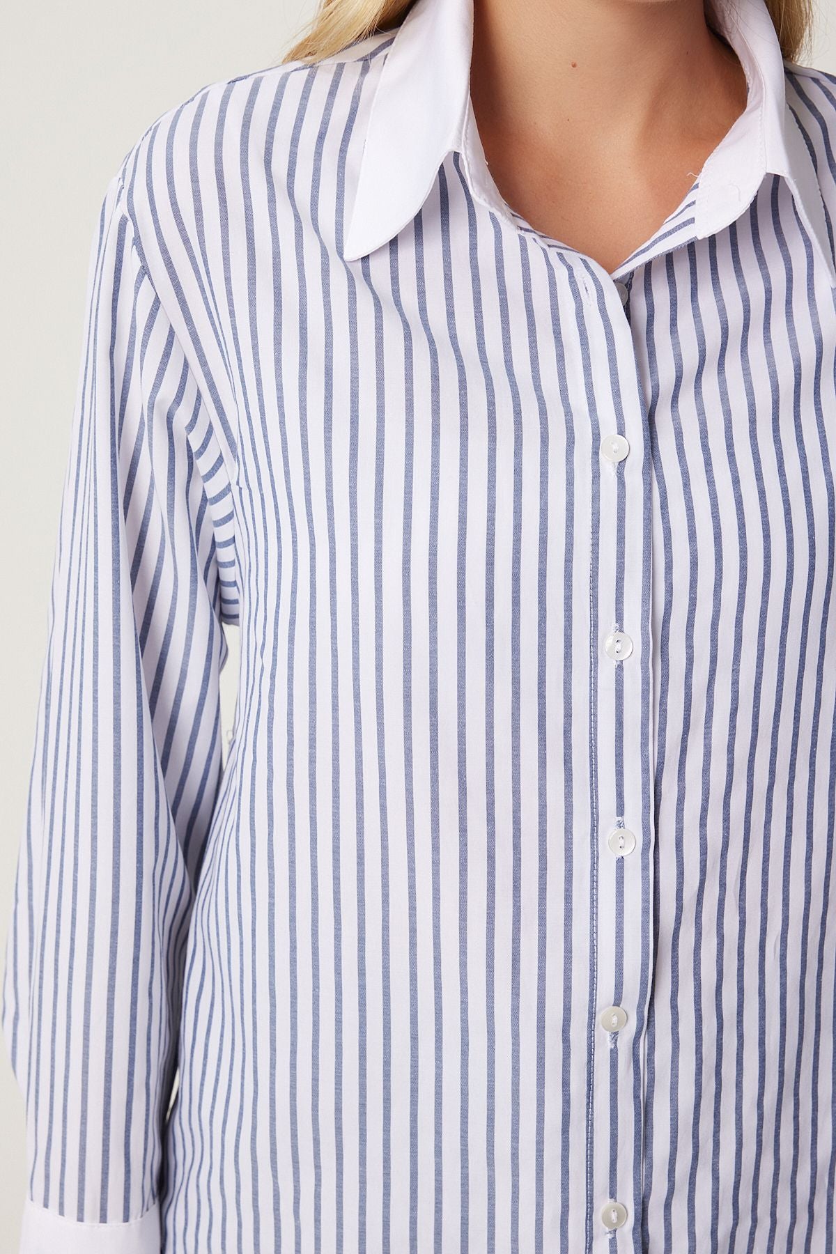 Woman White Gray Contrast Colorful Striped Oversize Shirt FN03246