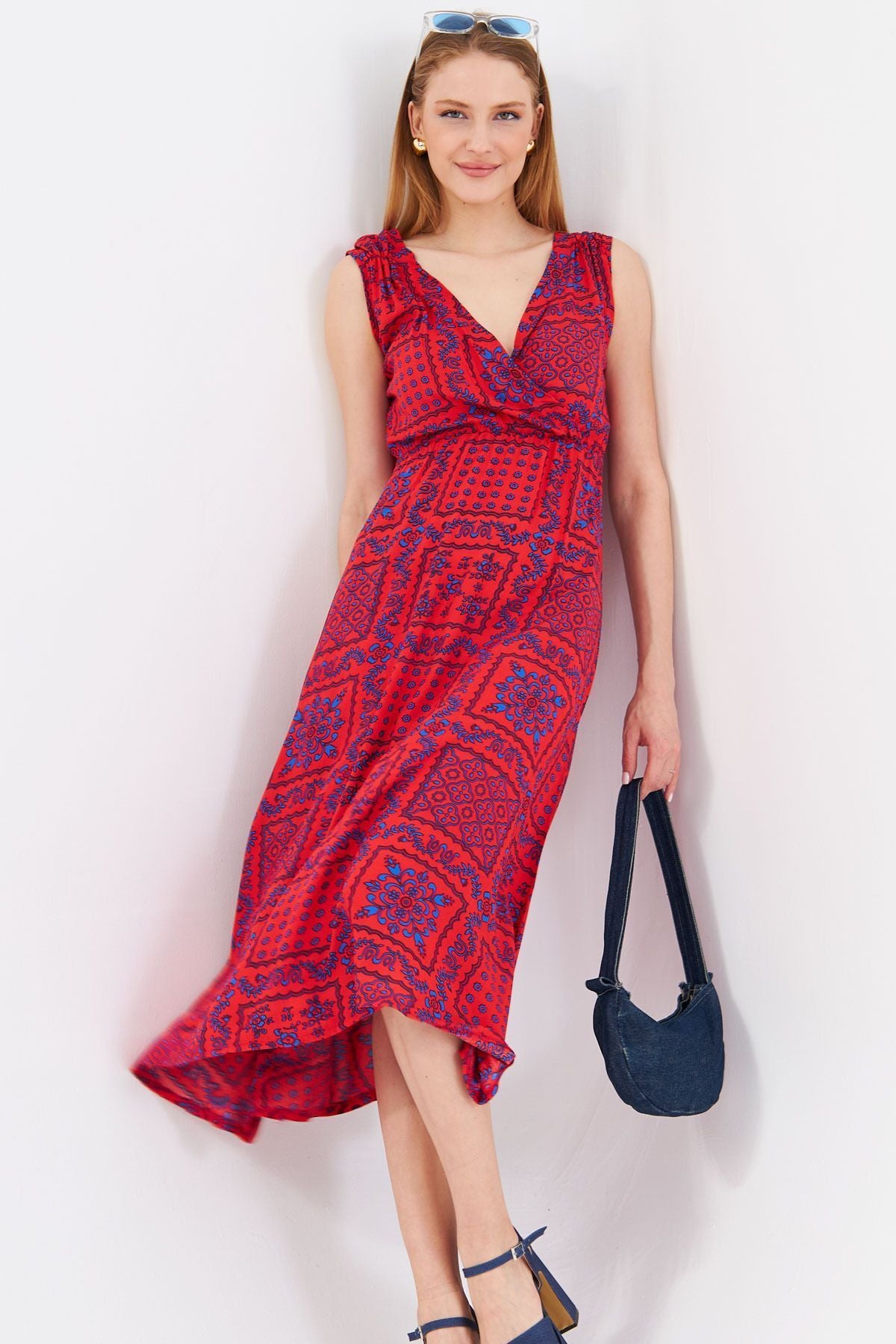Female coral patterned waist and shoulder tire-cruve collar midi height skirt dress ARM-24Y001052