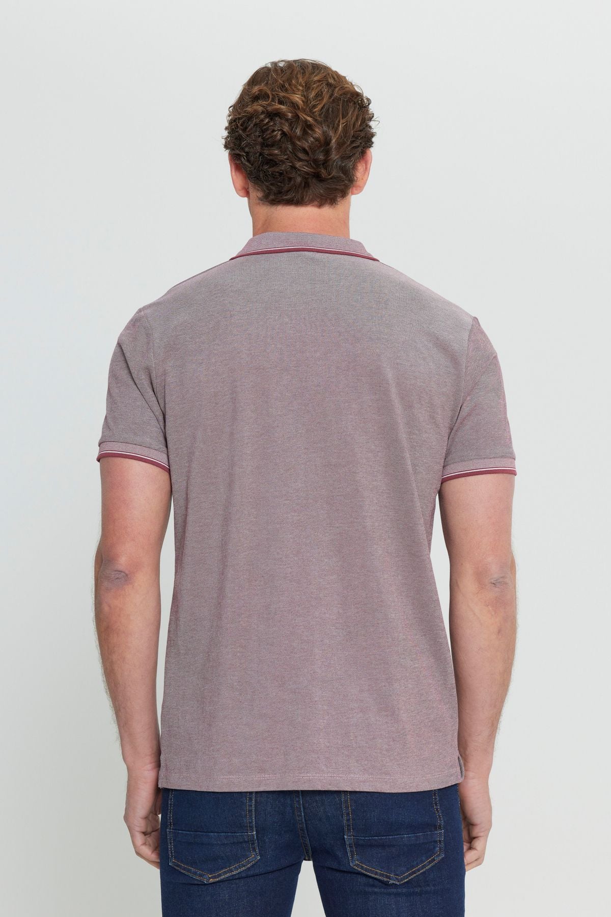 Men-Plugging Cotton Fabric Slim Fit Narrow Cut Burgundy Curled Polo Yaka T-shirt