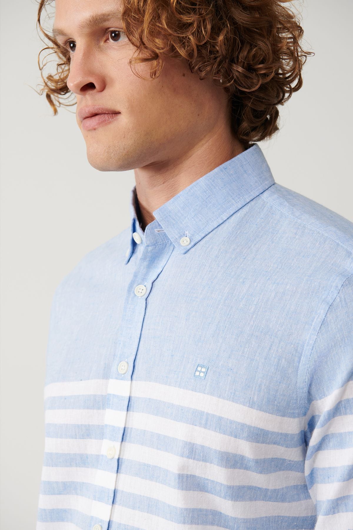 Men's blue button collar panel striped shirt A41y2190