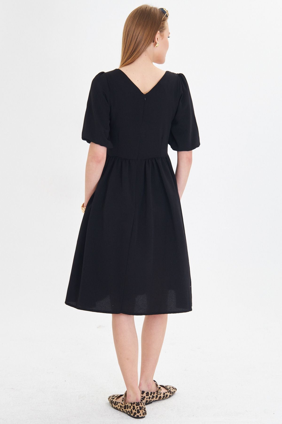 Female Black U-Neck Arms with rubber waist shirred midi size dress ARM-25Y001003