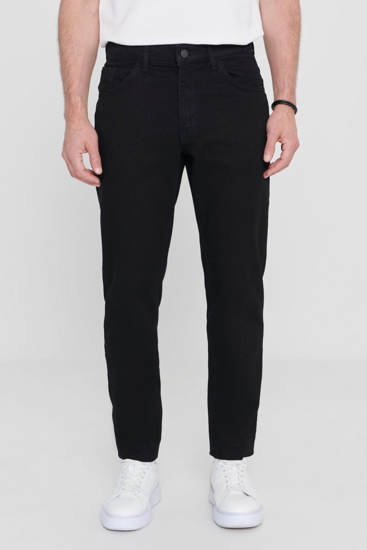 Men's black comfort fit comfortable cut 100 %cotton denim jean jeans