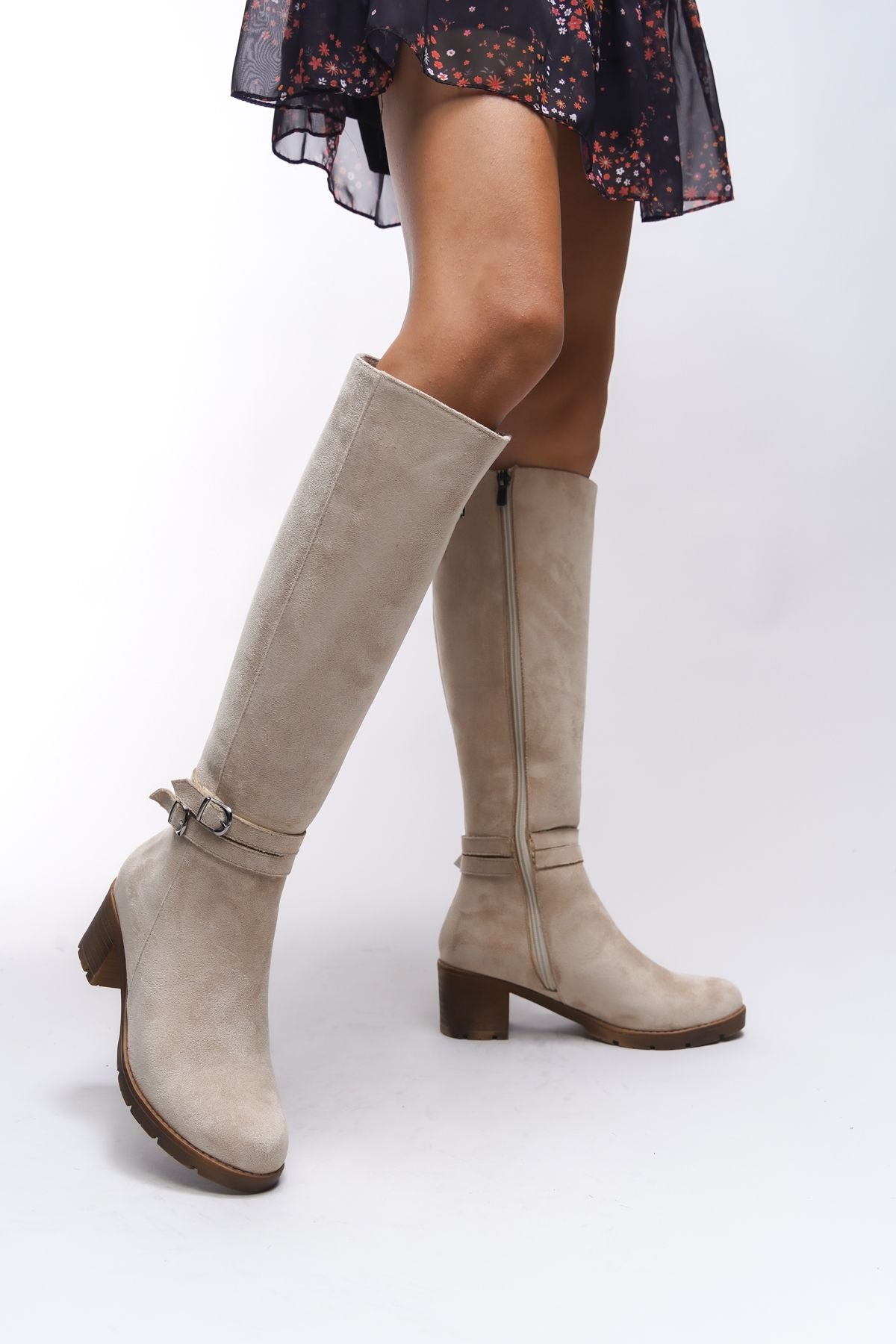 Zauhilde Female clasp detailed heeled drawing 0012746 beige suede