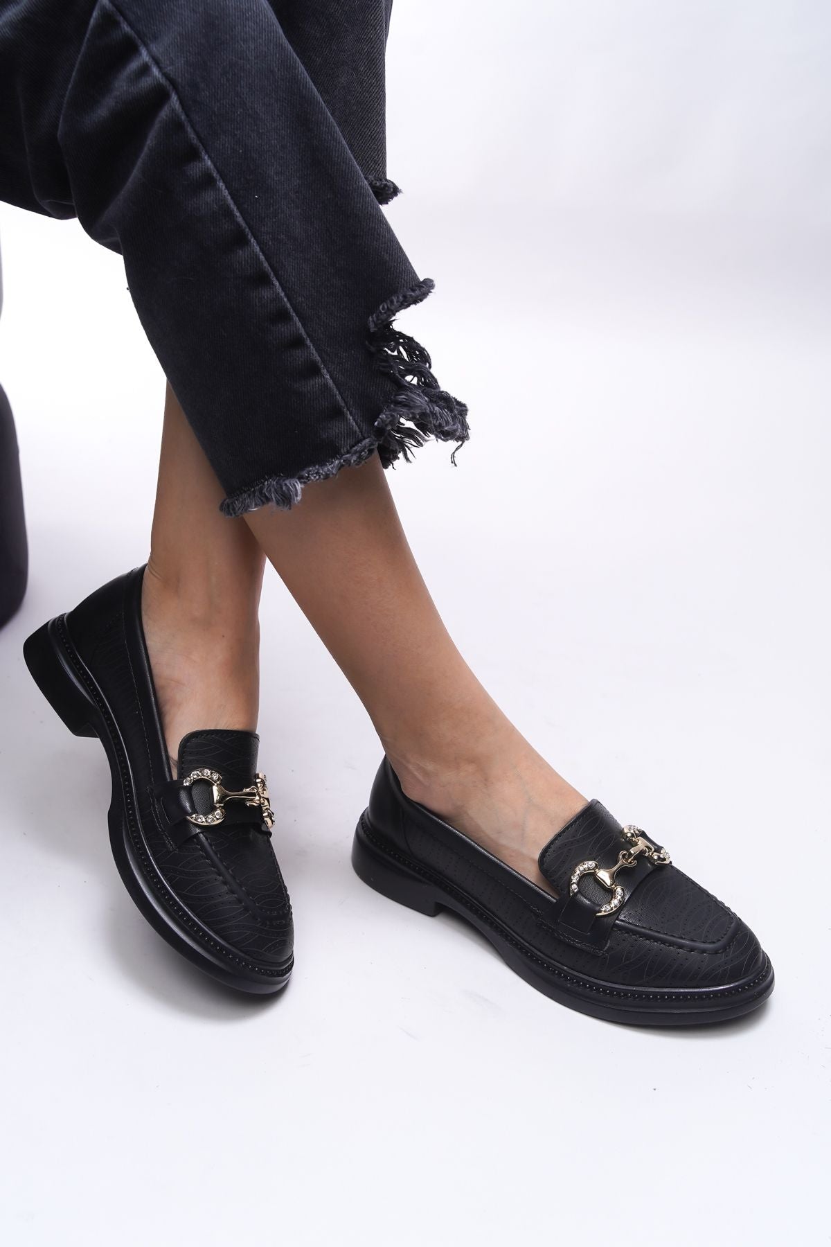 Jintheris Woman Loafer 0012453 Black Skin