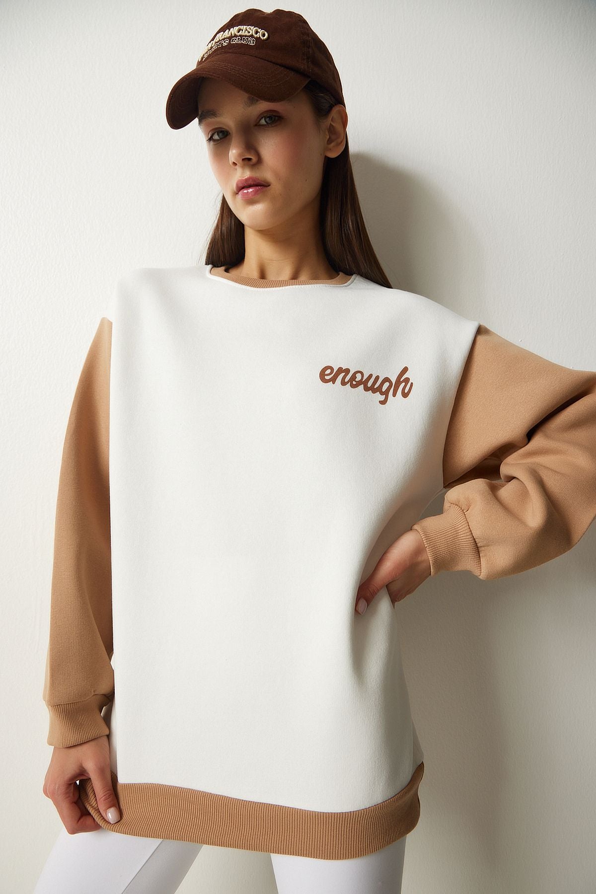 Woman White Biscuit Block Color Sweatshirt OW00005