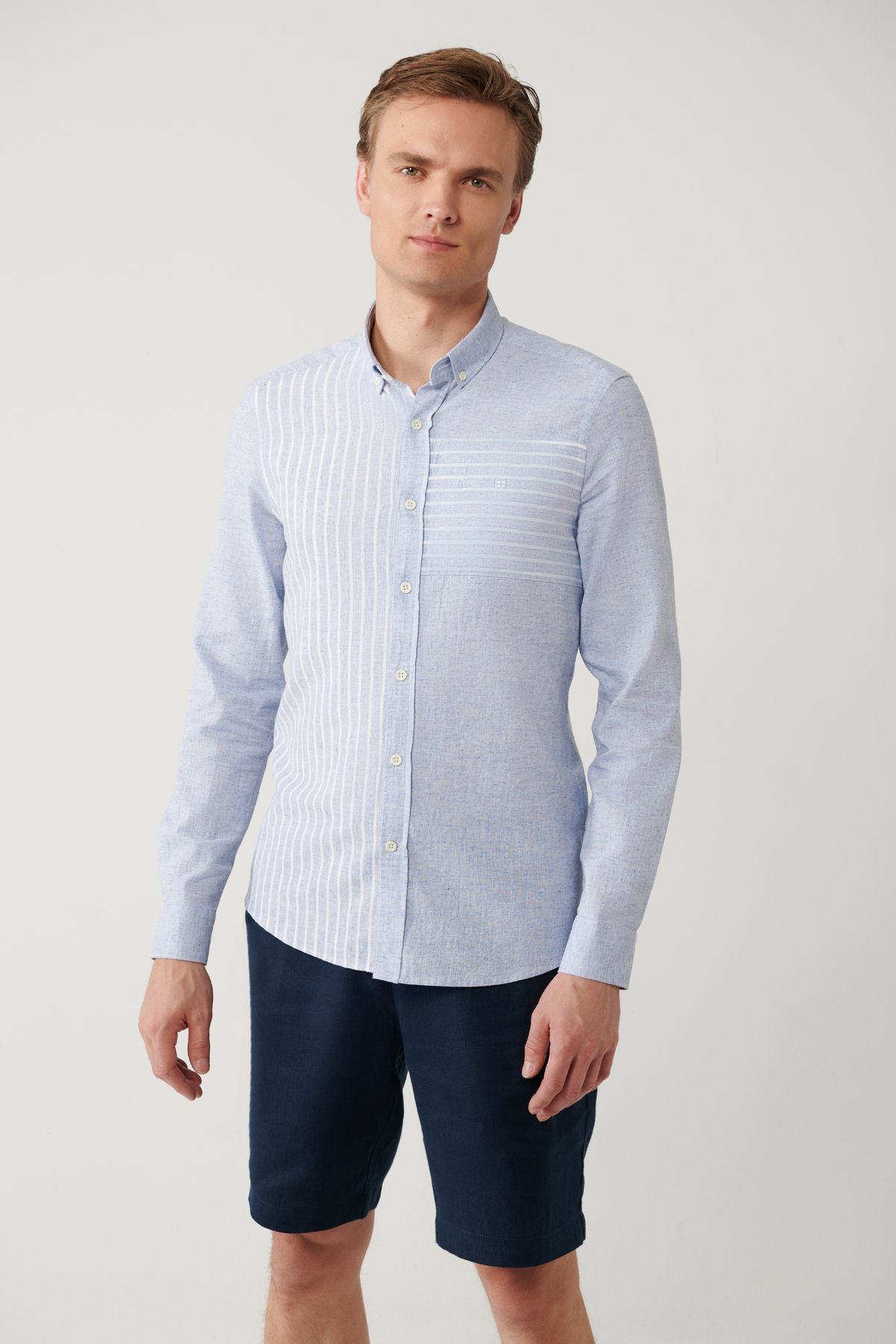 Men's light blue striped garnish linen mixed shirt A41y2066
