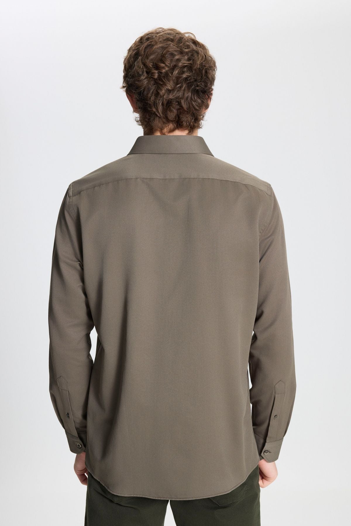 Men's Khaki Easy ironing Slim Fit Narrow Cutting Italian collar Achaequal Shirt