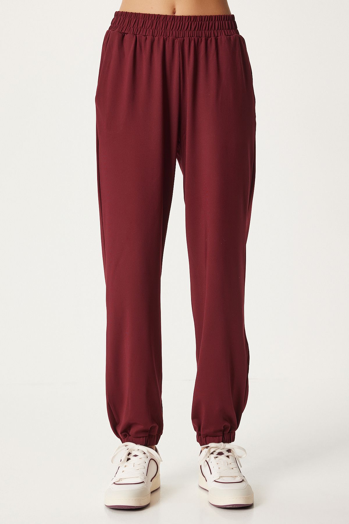 Female Bordeaux Crop T-Shirt Jogger Lad Weave Service Set FN03316