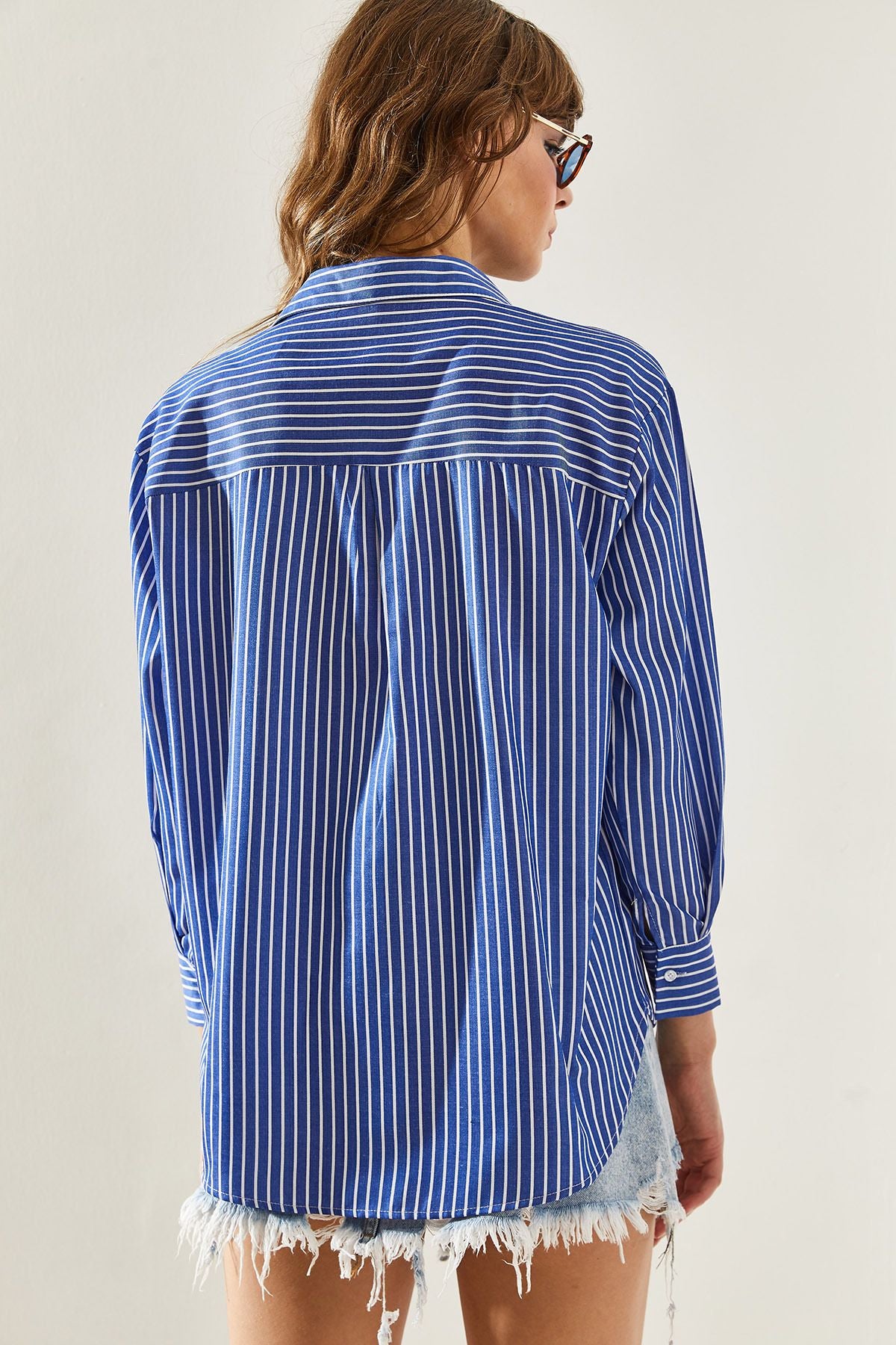 Female Embroidery Heart Embroidered Striped Shirt 60221016