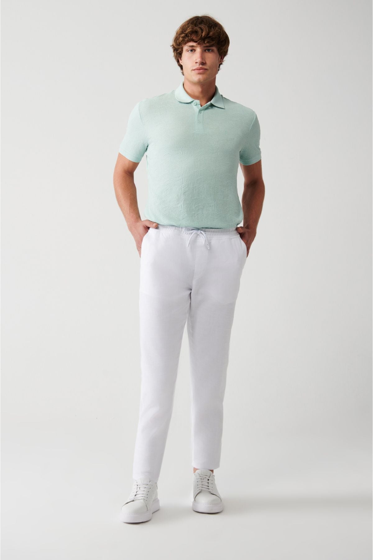 Men's white side pocket with waist tire 100 %cotton linen textured pants E003052