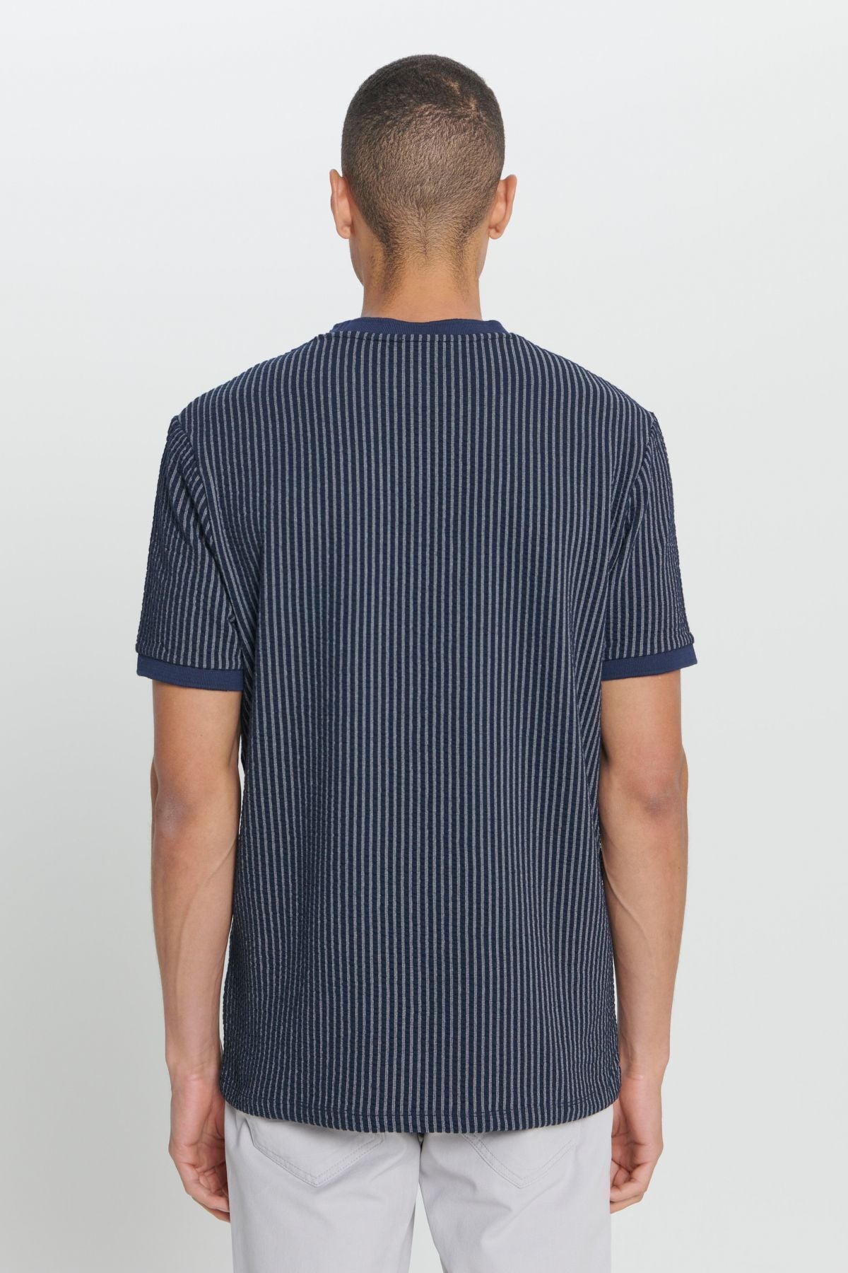 Men's navy blue comfort fit comfortable cut cotton striped bike collar t -shirt