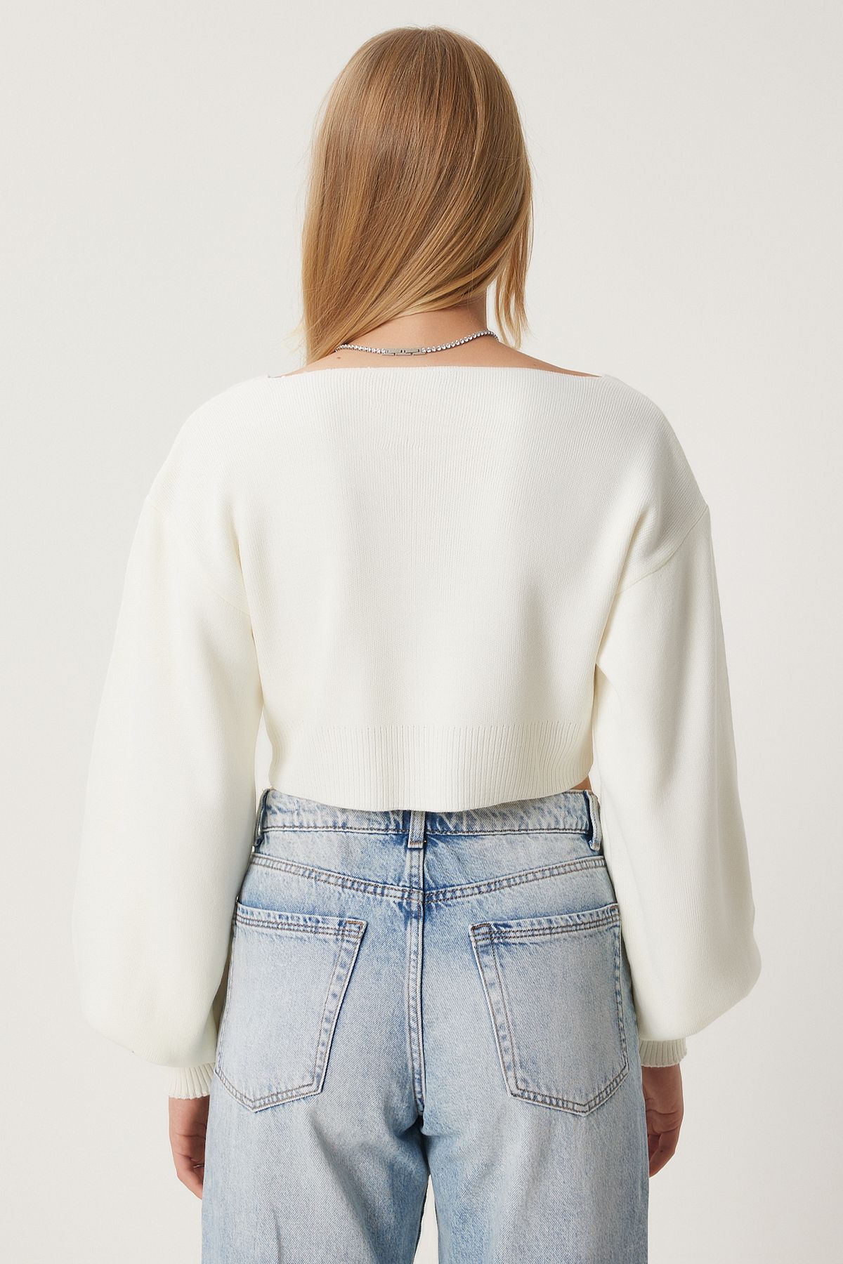 Female Ecru Stone Bow Title Crop knitwear cardigan ki00110