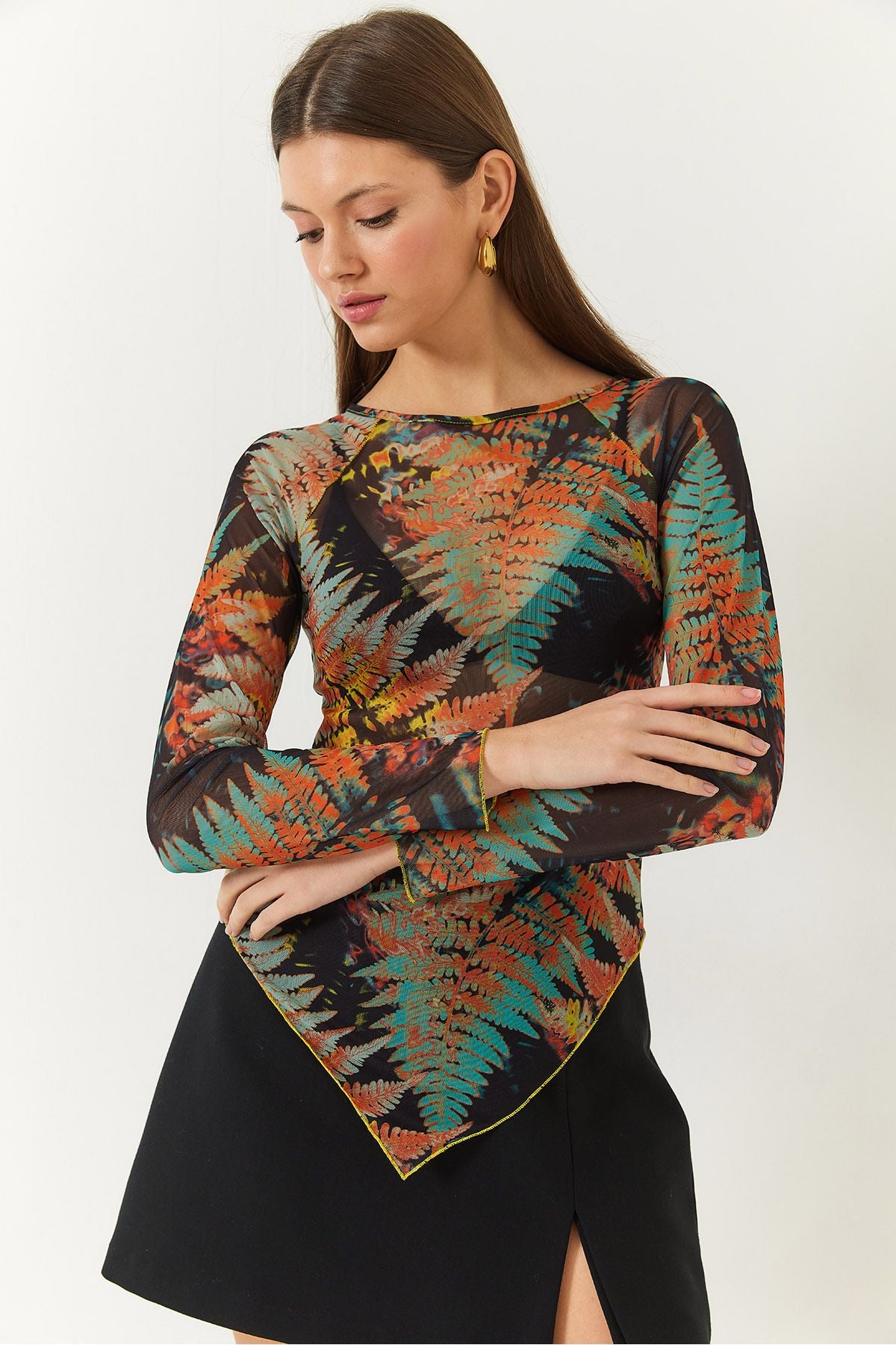Female Bicycle Collar Digital Printed Asymmetric Cutting Tulle Blouse 60261368