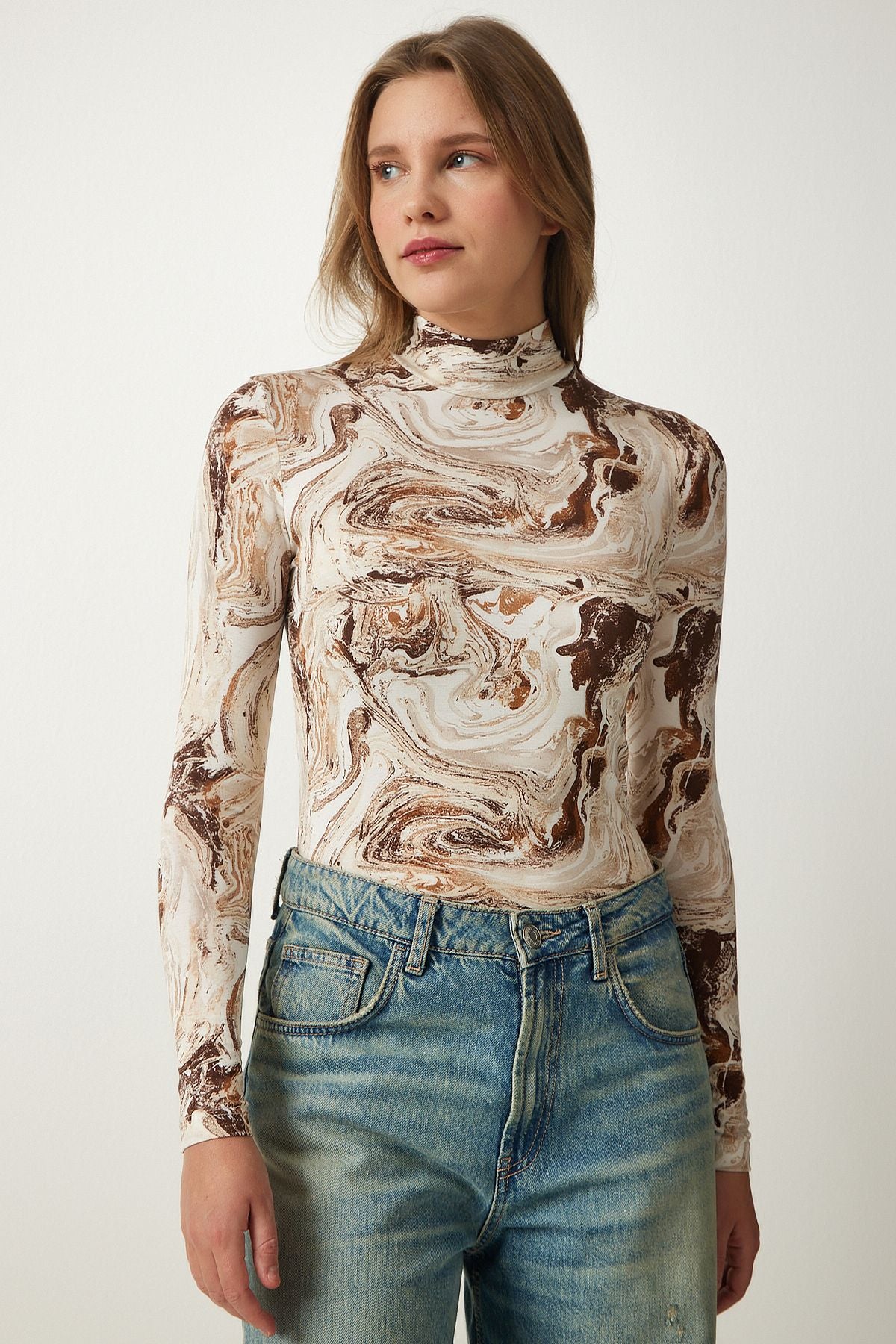 Female brown patterned soft textured knitted blouse RX00038