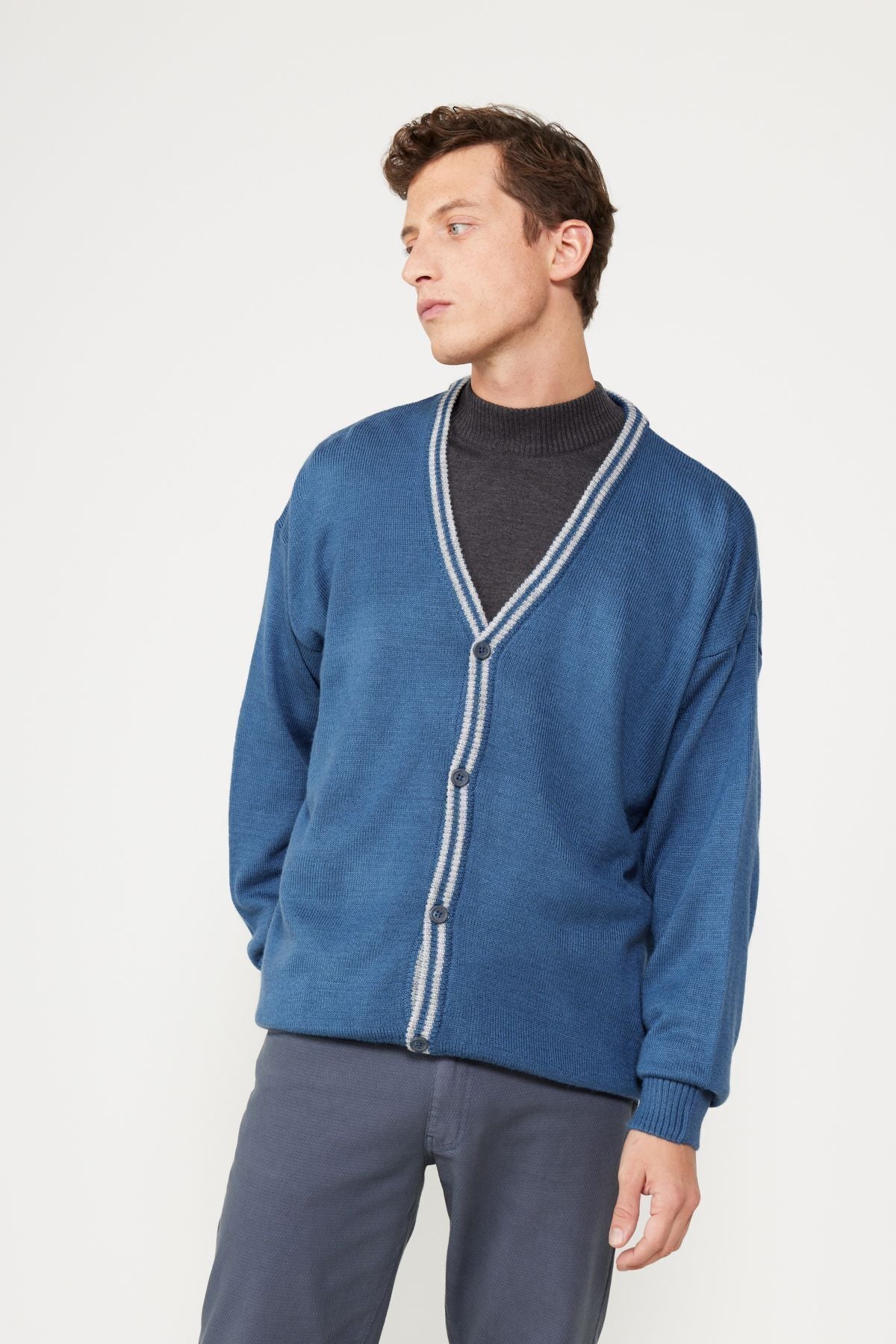 Men's Indigo-GRI Melanj Standard Fit Normal Cut V-Yaka knitwear cardigan