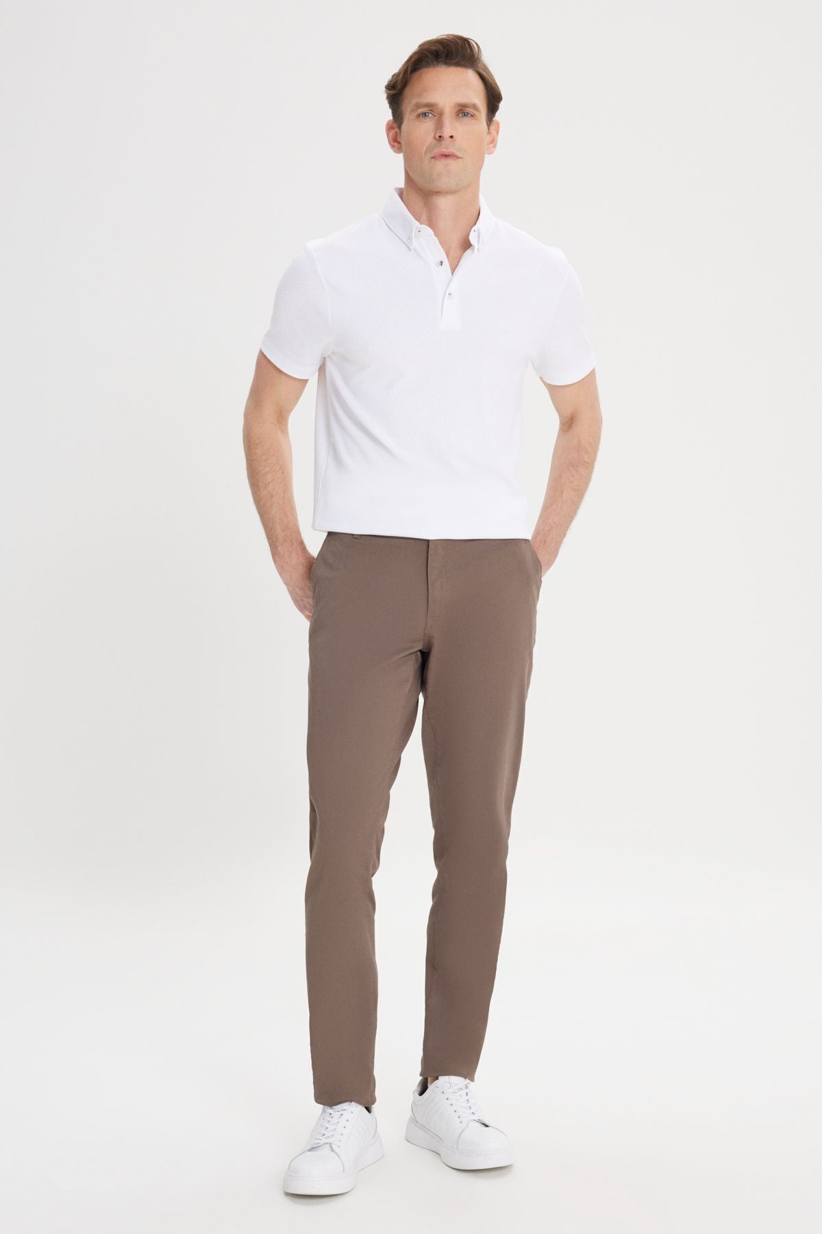 Men's light brown slim fit narrow cut cotton side pocket flexible chino pants