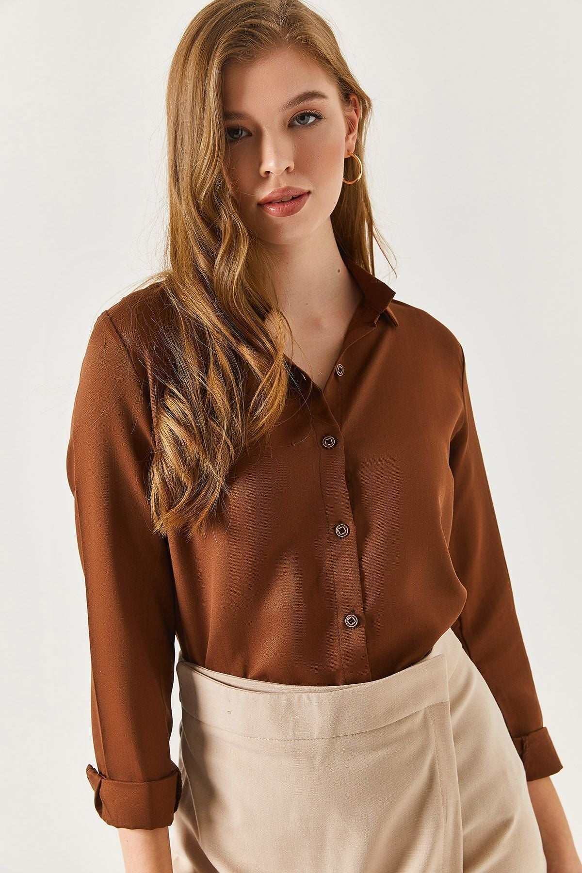 Female Coffee Long Sleeve Flat Shirt ARM-18Y001176
