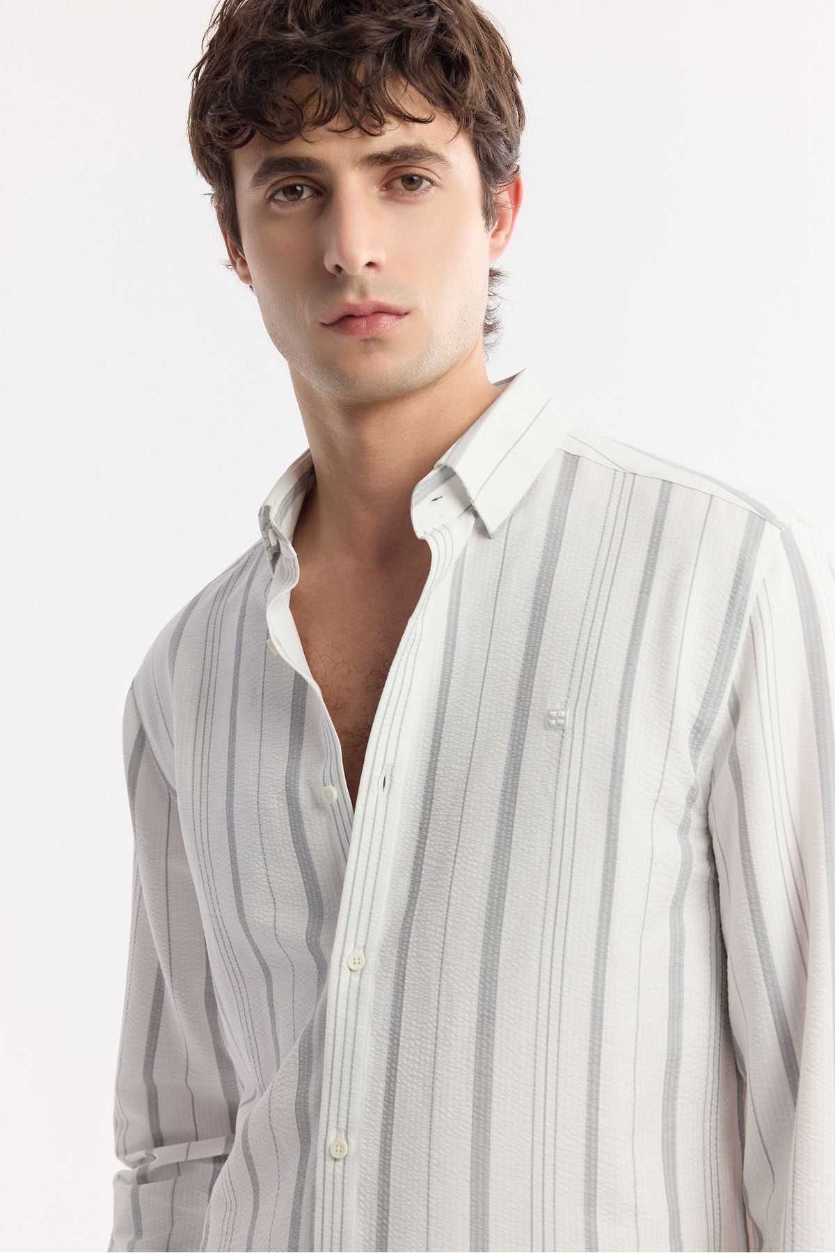 Men's gray bottom Britli collar striped wafer regular fit long arm shirt A51y2094