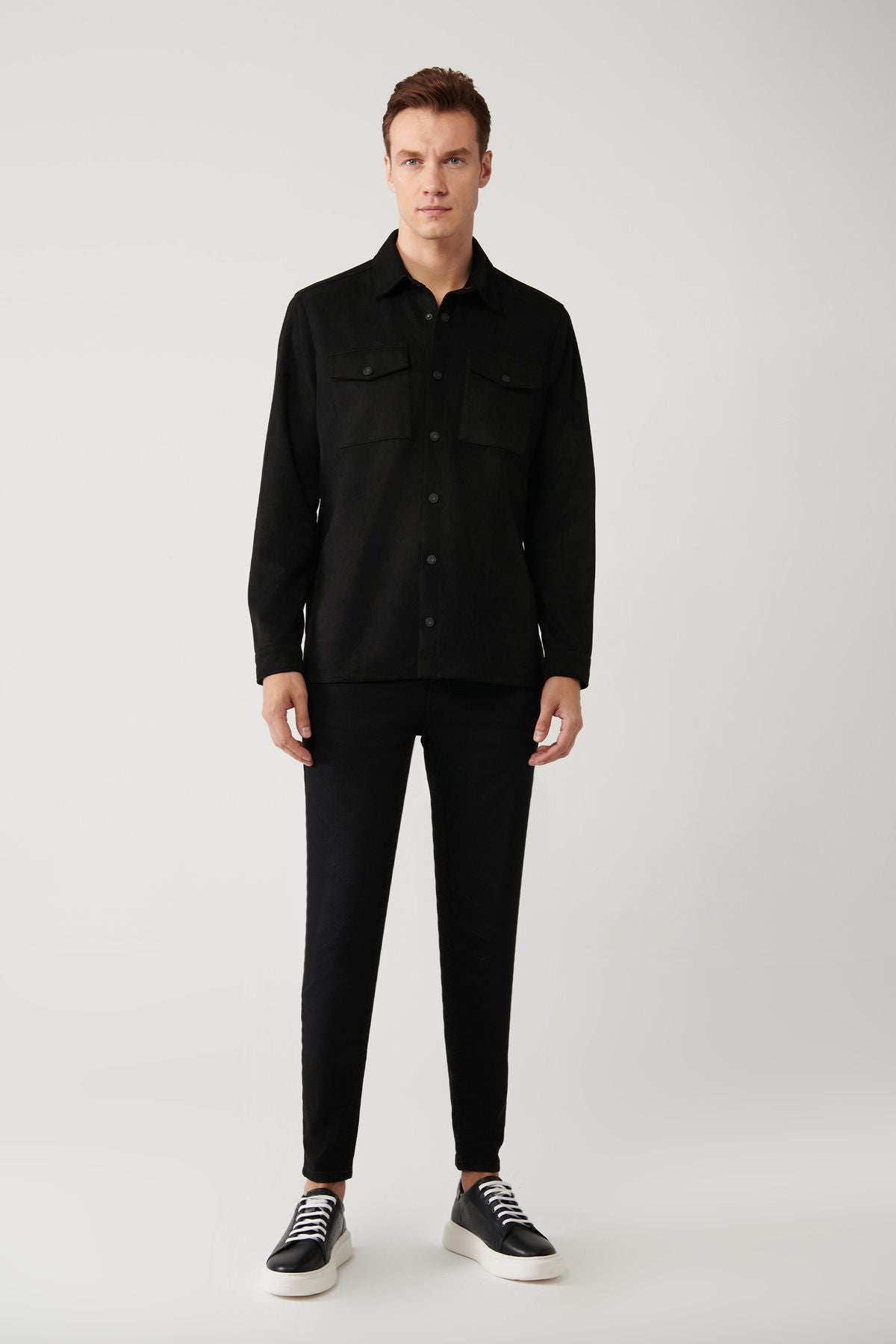 Men's black suede -looking front with a snap pocket Fine Mont shirt A41y6010