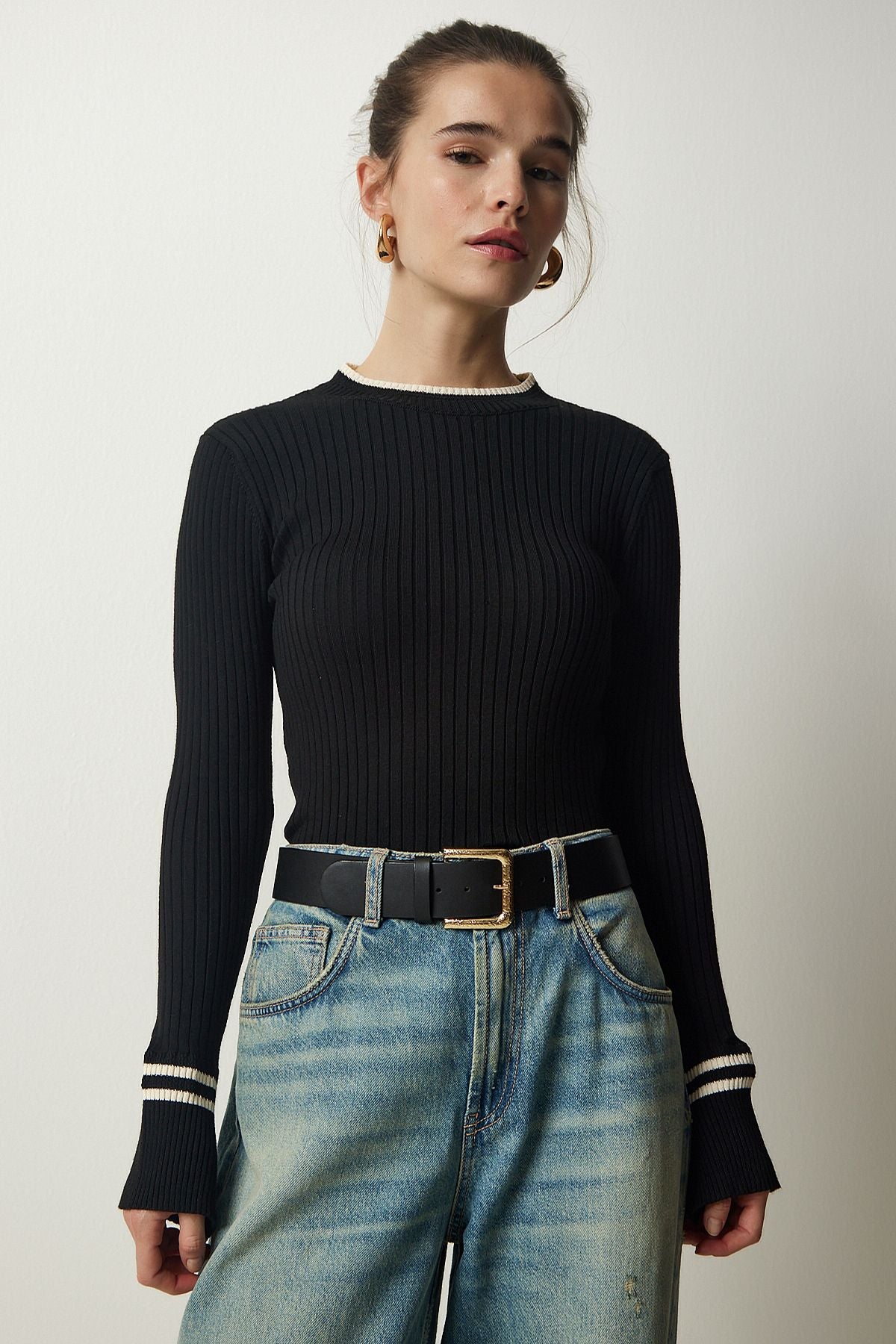 Female Black Wick Triko Blouse PF00046