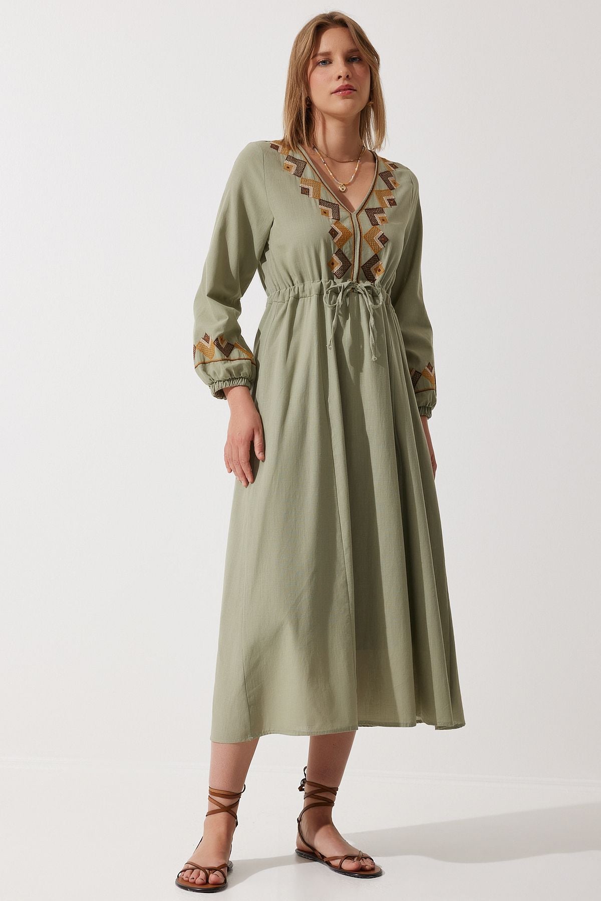 Woman Khaki Embroidery Detailed Oversizle Linen Dress RG00027