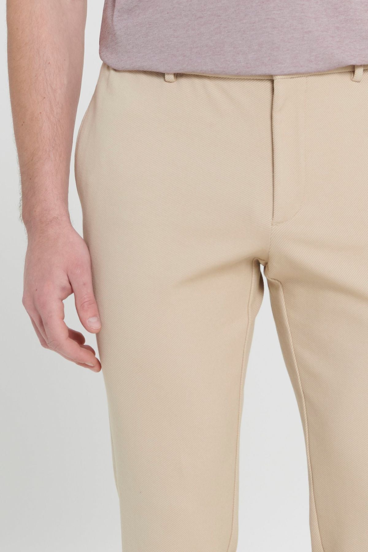 Men's beige 360 degrees stretching in the direction of the slim fit narrow cut knitting pants