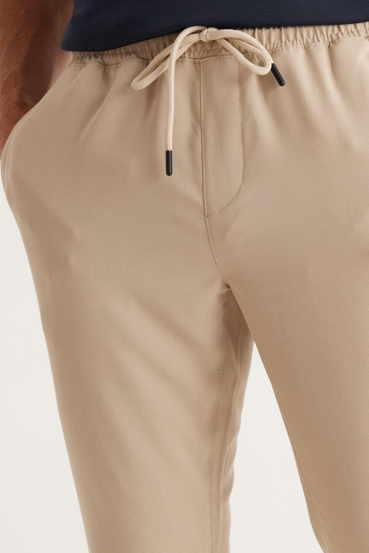 Men's Beige Slim Fit Casual Cutting Waist Tied Side Pocket Jogger Pants