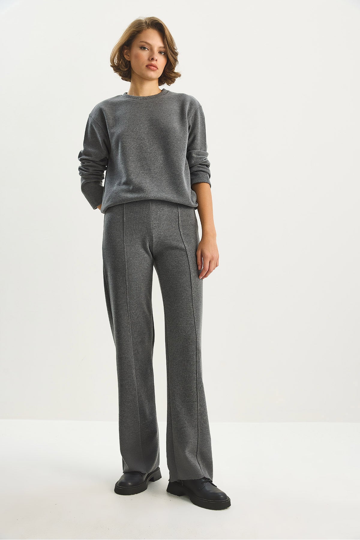 Women's Comfortable Cut Top Ribbed Elastic Waist Trousers Thessaloniki Suit 8432 60283603