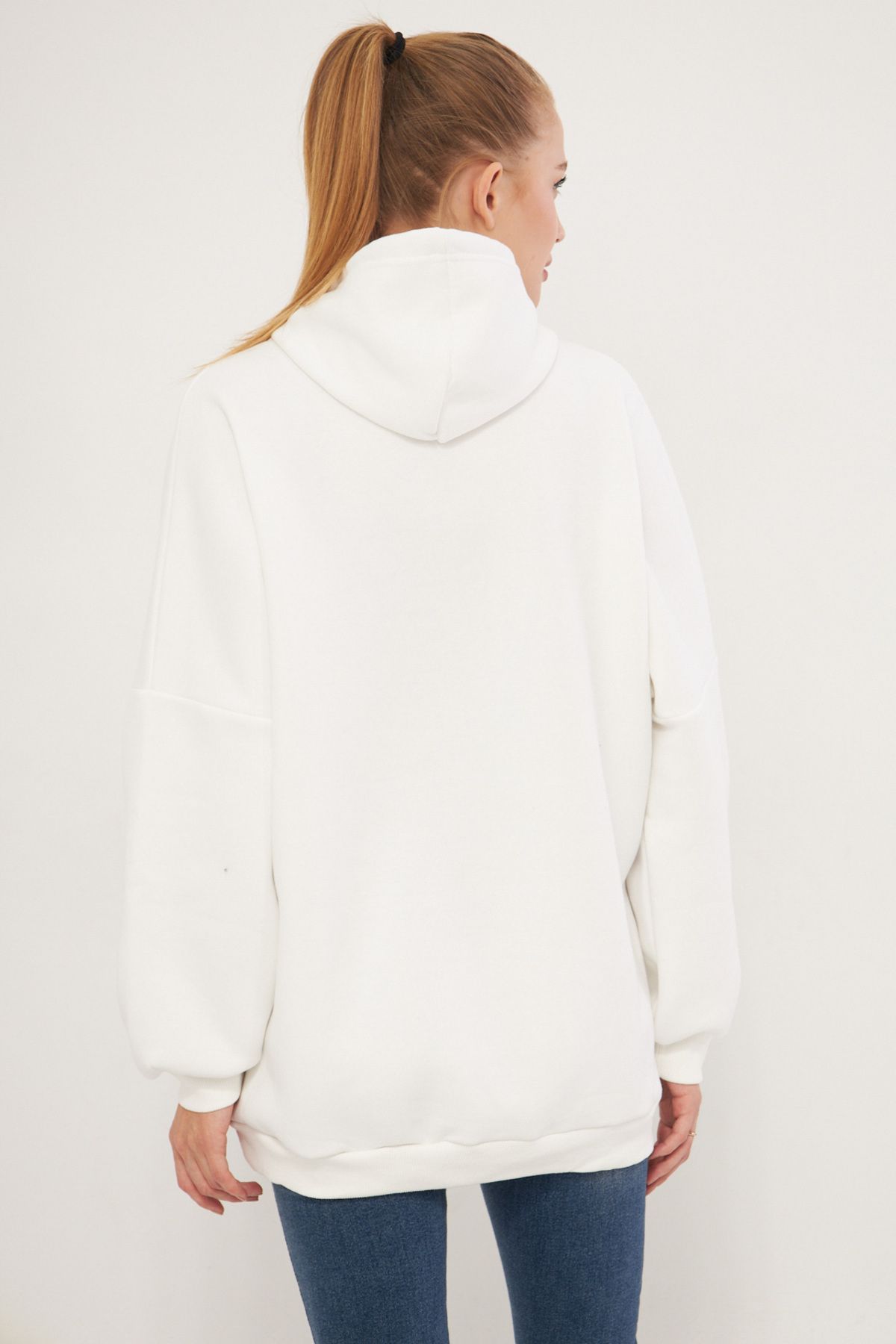 WOMEN WHITE HAPPENED INTERIOR SHARGY POCKET SWEATSHIRT ARM-25K001045