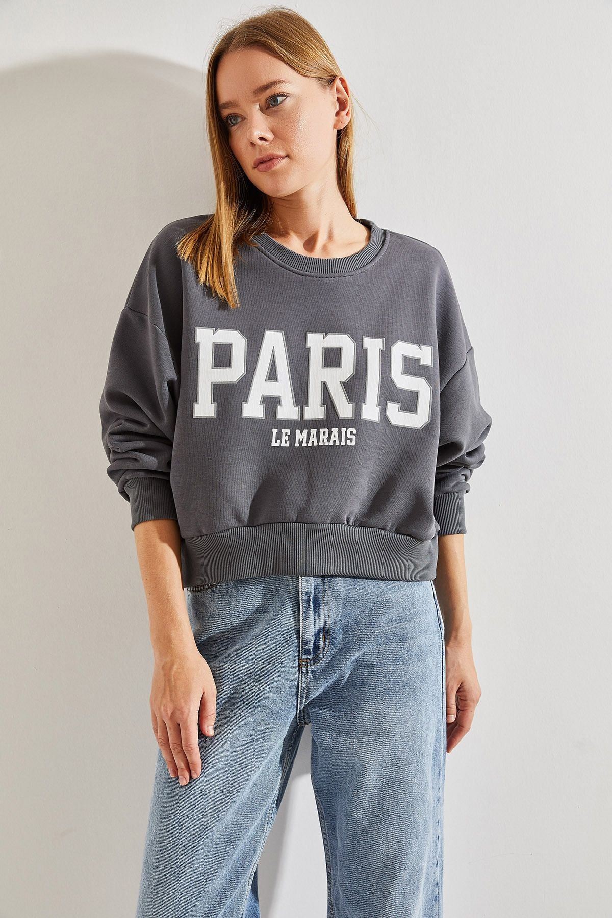 Woman Paris Printed Three Yarn Sweatshirt