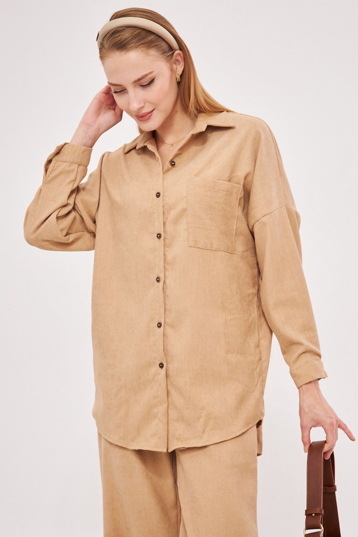 Female Beige Pocket Oversizle Fine Velve Velvet Shirt ARM-24K001076
