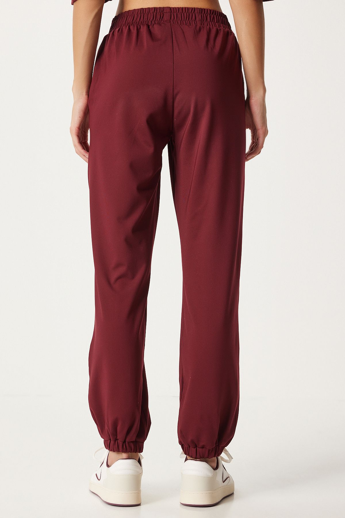 Female Bordeaux Crop T-Shirt Jogger Lad Weave Service Set FN03316