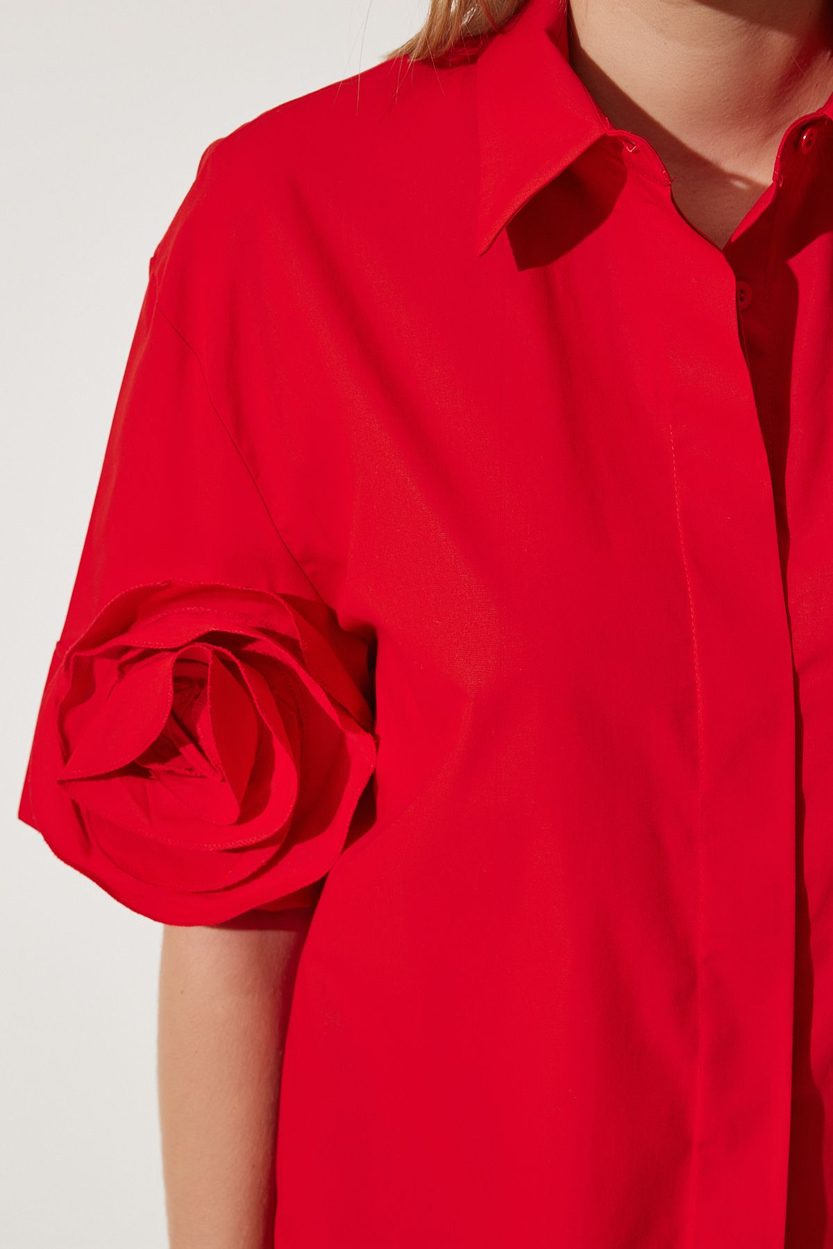 Woman Red Rose Accessory Oversize Design Cotton Premium Shirt FK00008