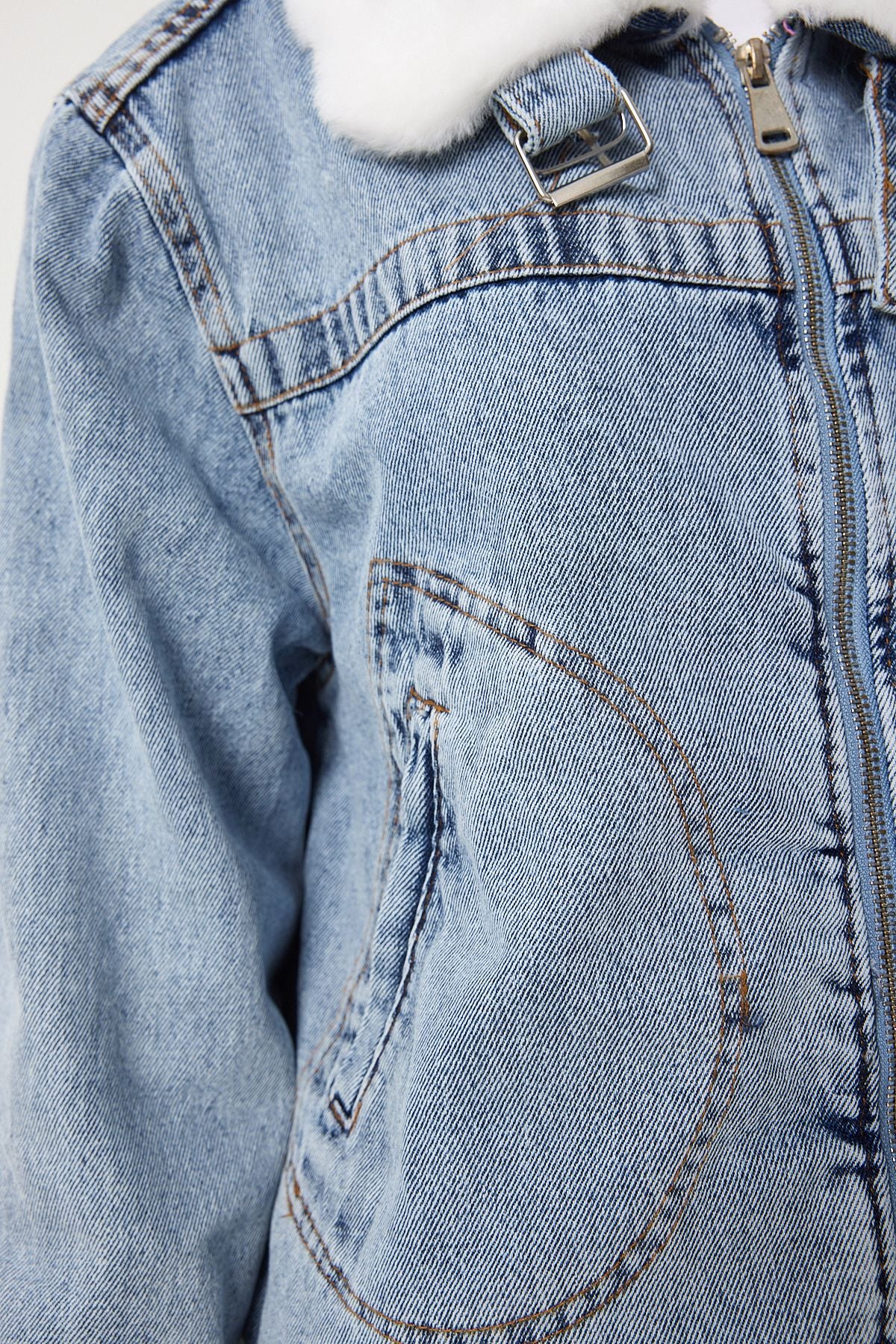 Women's Blue In -Blue Artificial Furry Denim Jacket RV00201