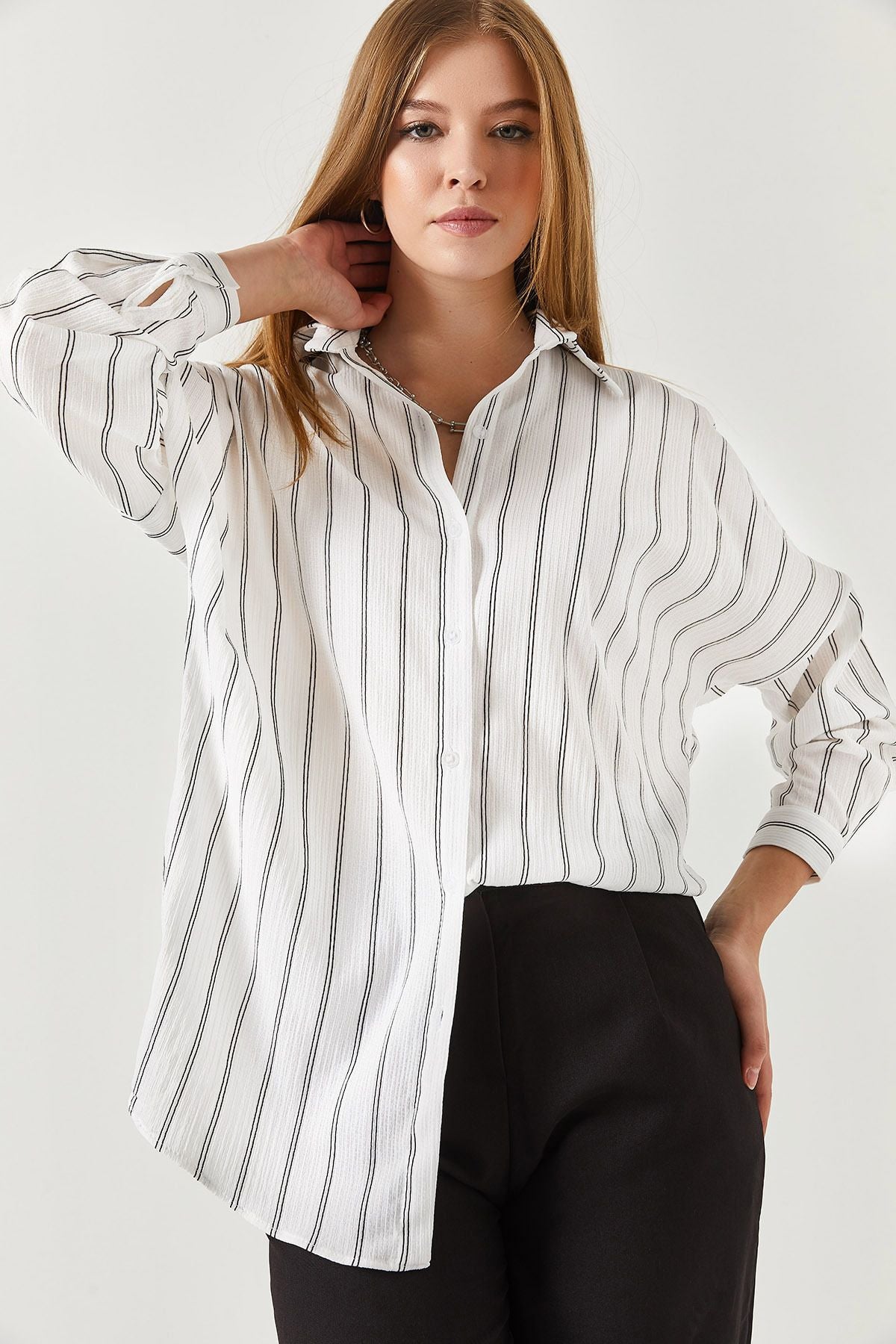 Woman White White Fine Striped Oversize Long Basic Shirt ARM-221185