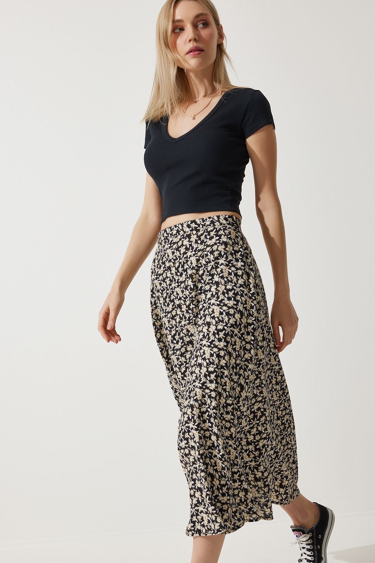 Female Black Beige Flower Swantry Summer Viscose Skirt MX00165