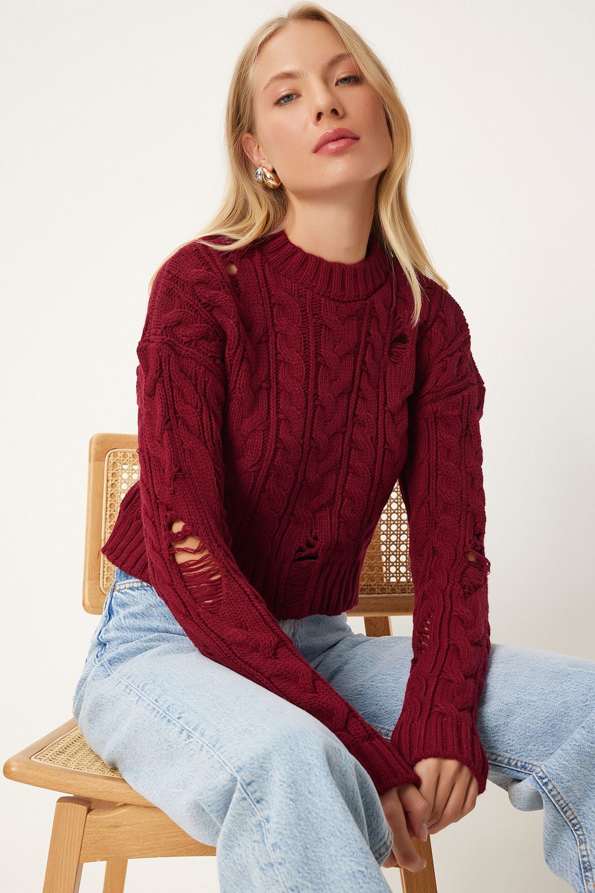 Female Bordeaux Ripped Detailed Braided Knitwear Sweater FN03339