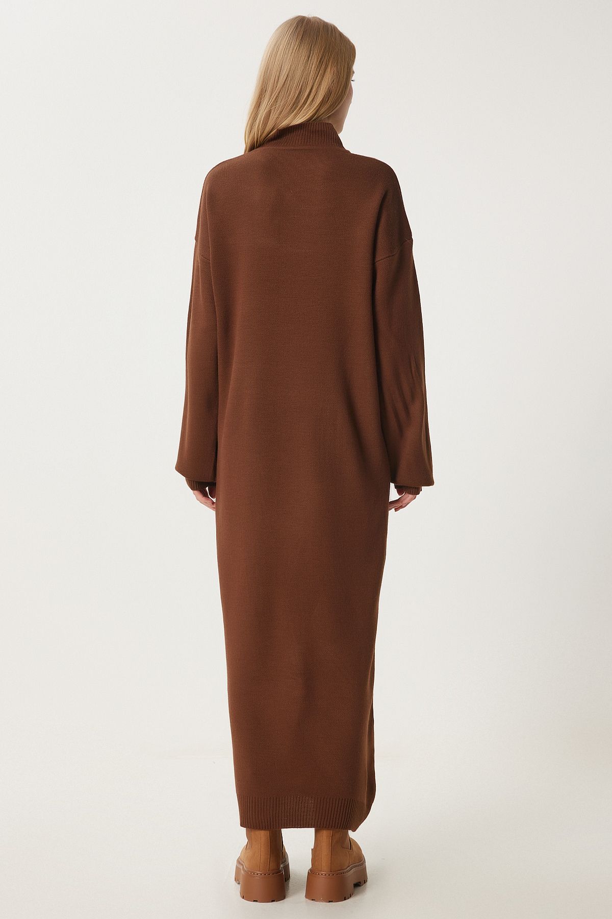 Female brown fisherman collar long knitwear dress DD01344