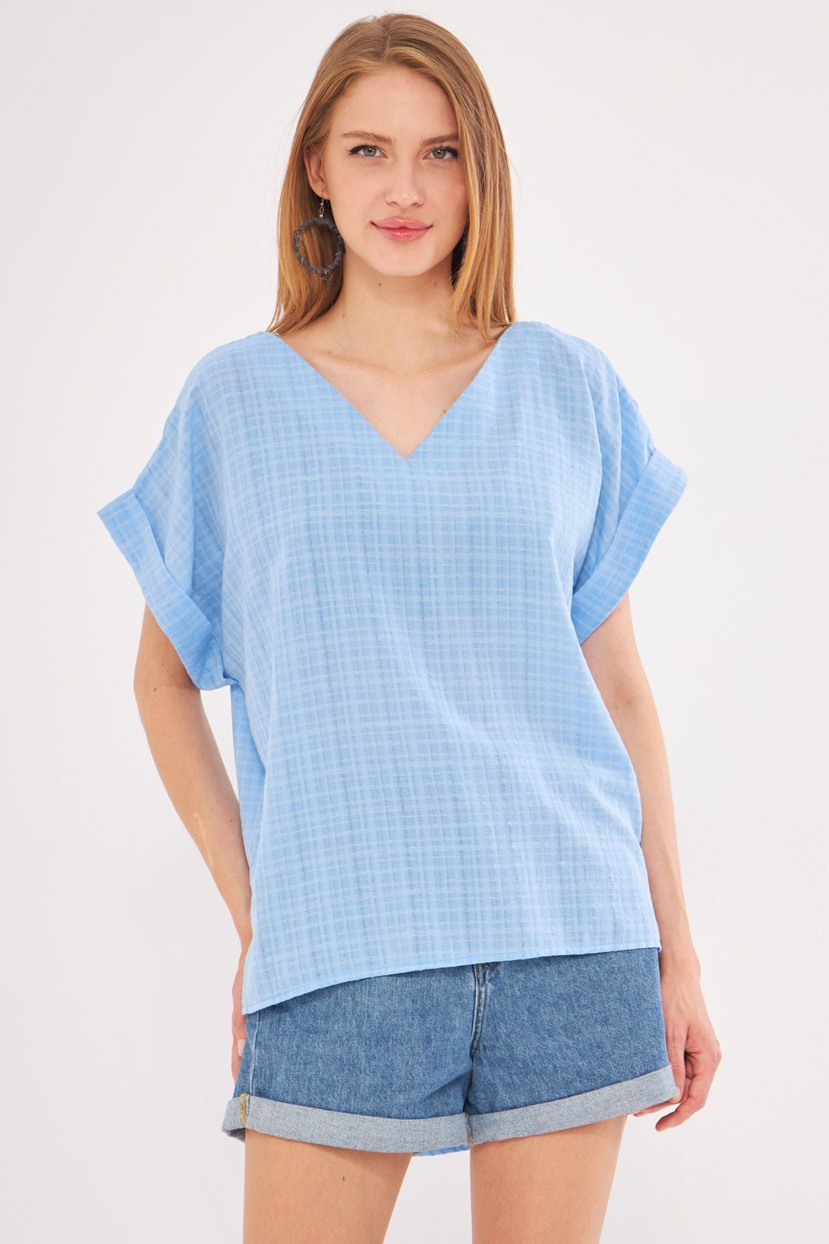 Woman Baby Blue V-Neck Side Slip Behind Long Dual Arm Detail Oversiz Blouse ARM-24Y001074