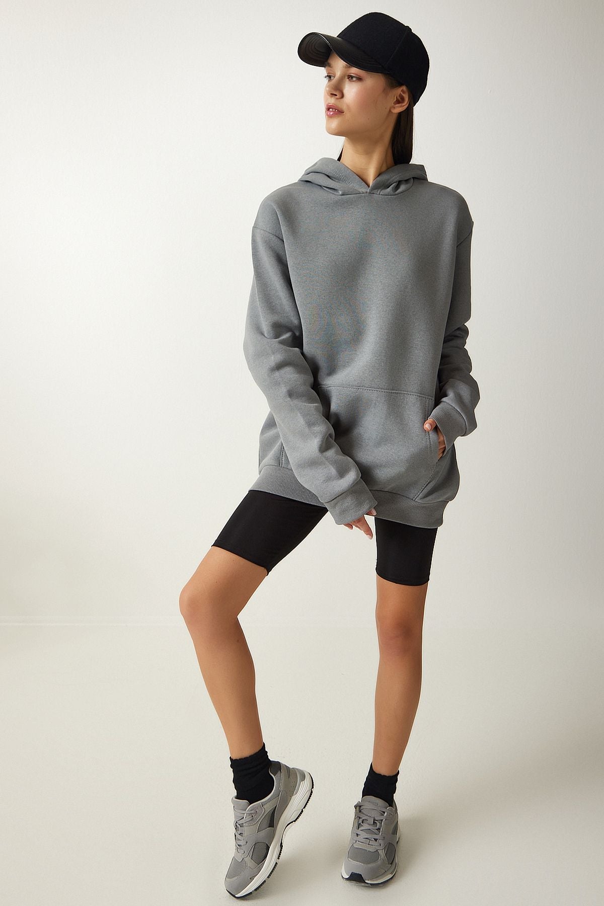 Women's gray hooded charted Sweatshirt OW00002