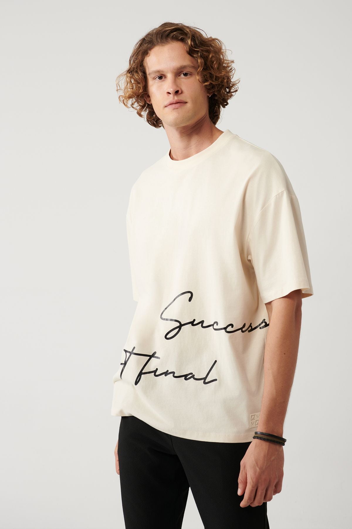 Men's Beige 100 %Cotton Bicycle Collar Printed T-Shirt A41y1038