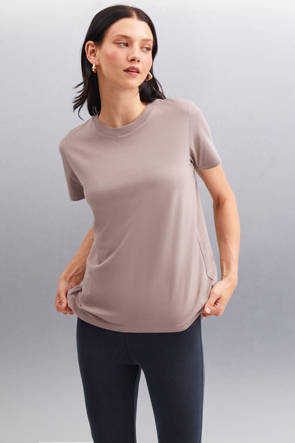 Samantha Kadın Comfort Fit %100 Organik Pamuklu Basic Örme Vizon T-shirt