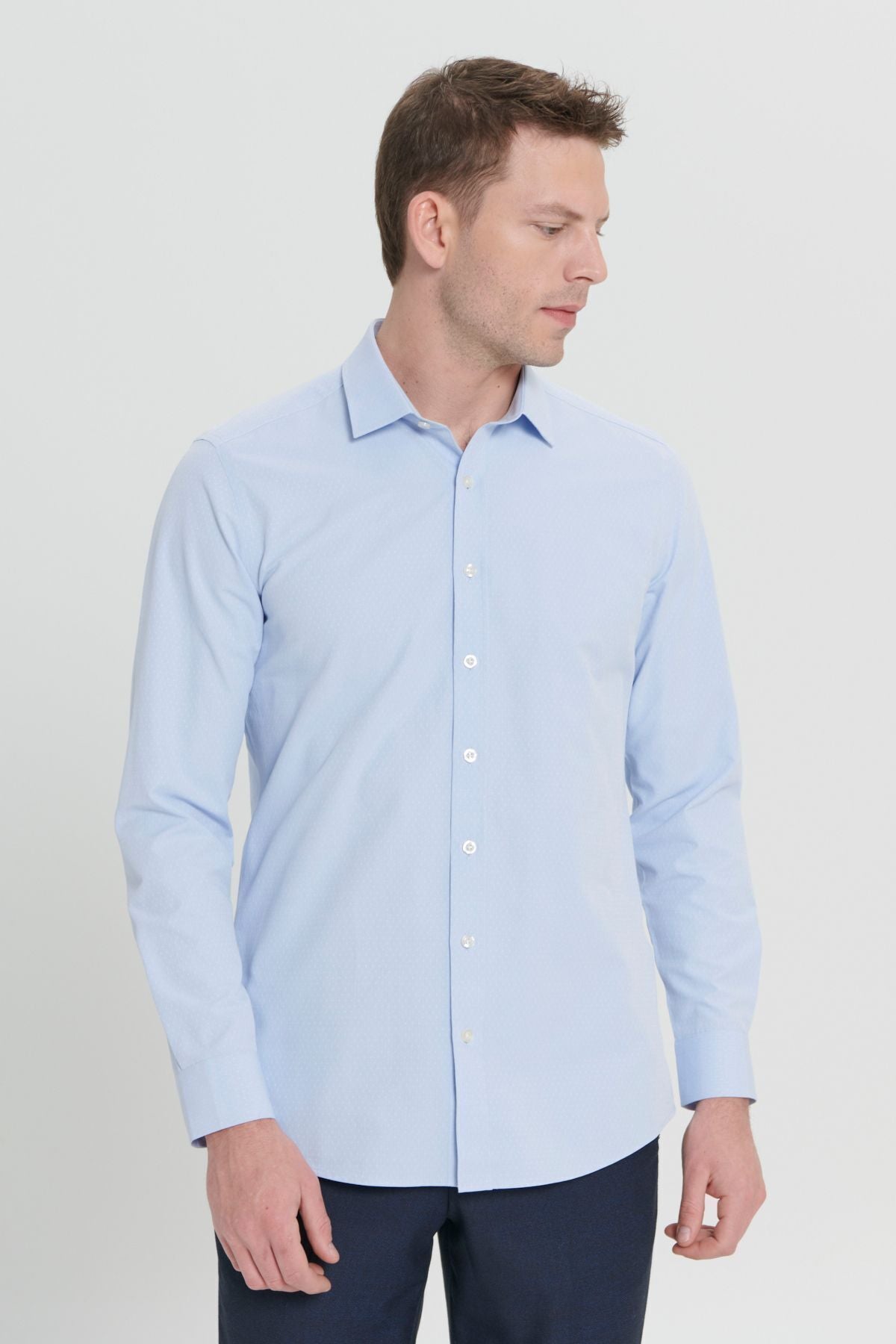 Men's light blue slim fit narrow cut classic collar cotton Amestyle shirt