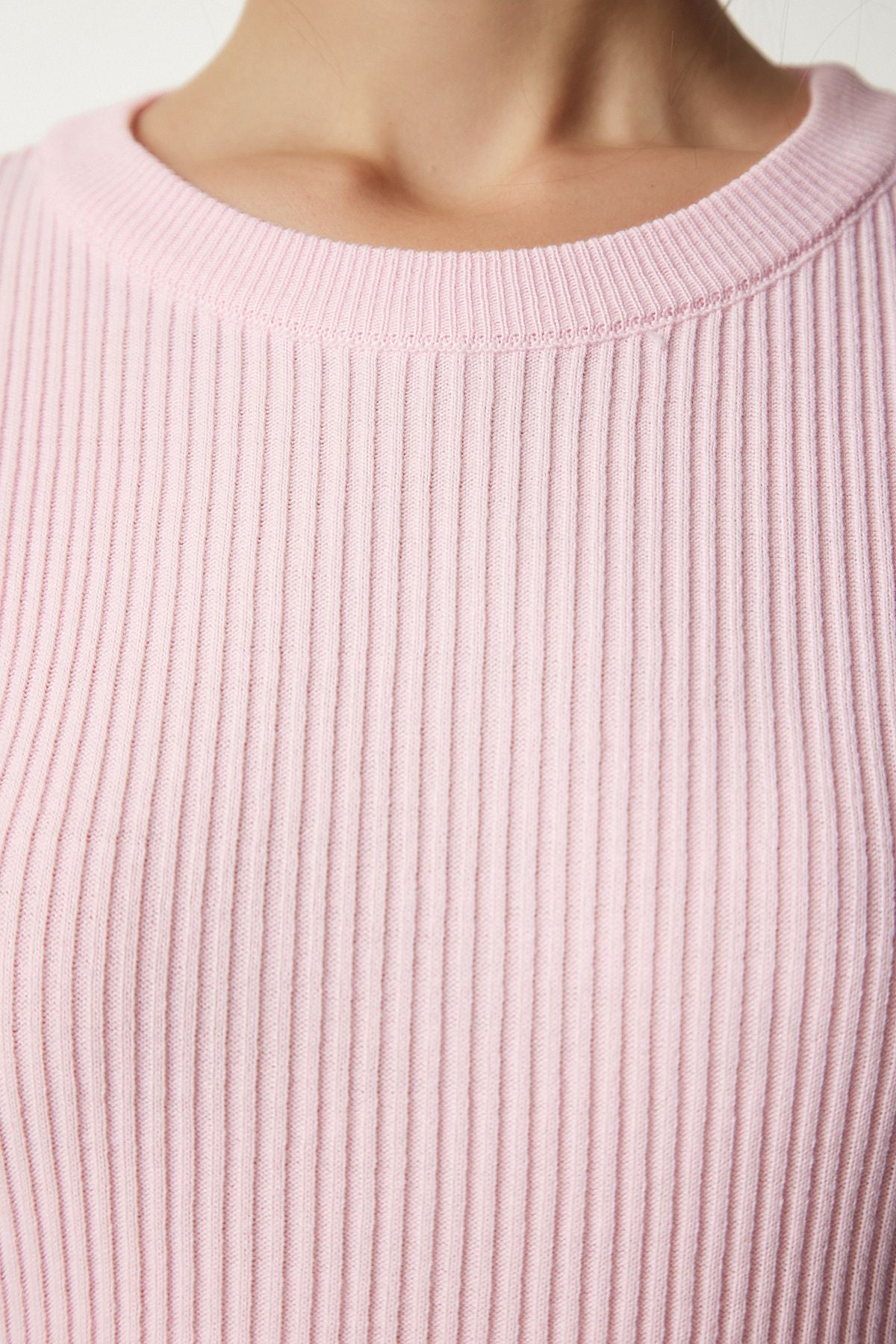 Woman Light Pink Wick Crop Knitwear sweater PF00026